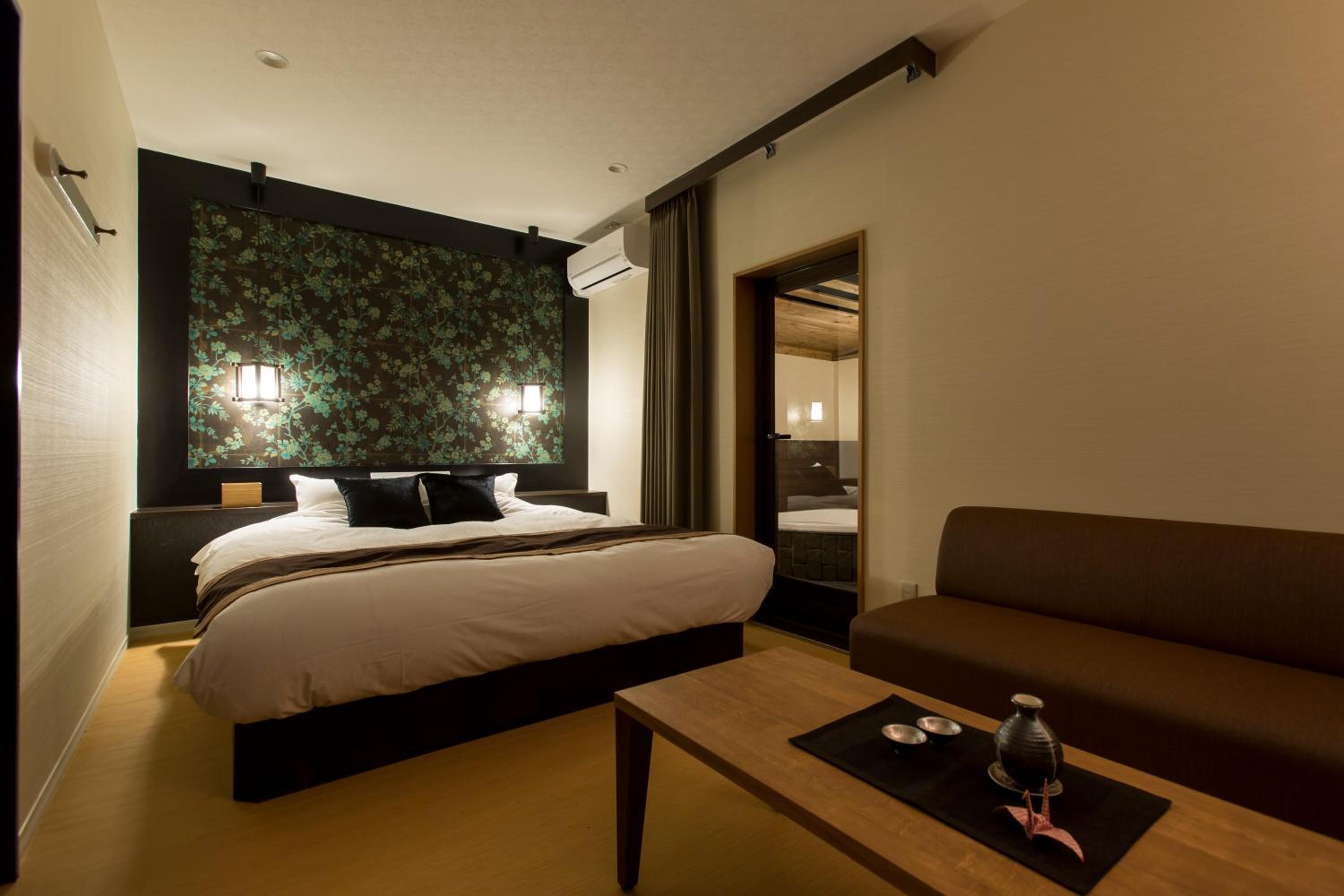 Double room with Open-Air Bath - Photo 7
