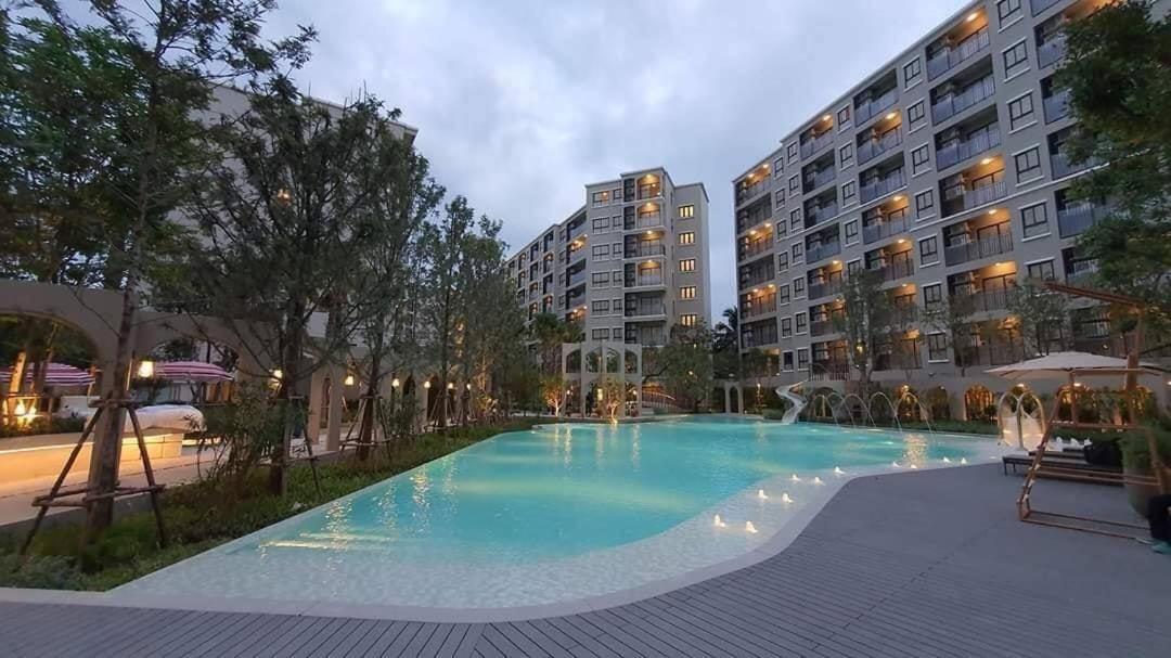 Apartment with Pool View  - Photo 10