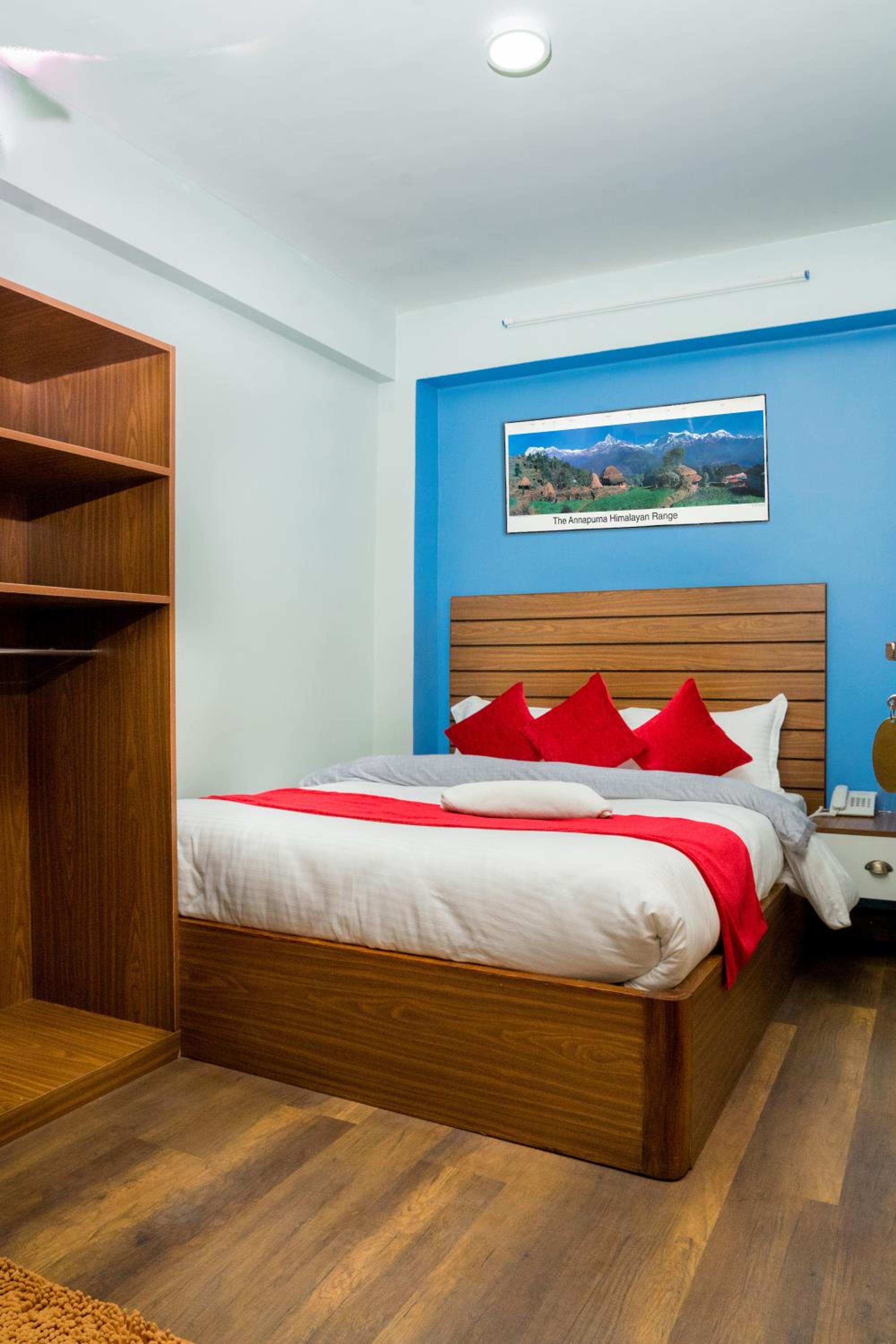 Deluxe Double Room - Photo 12