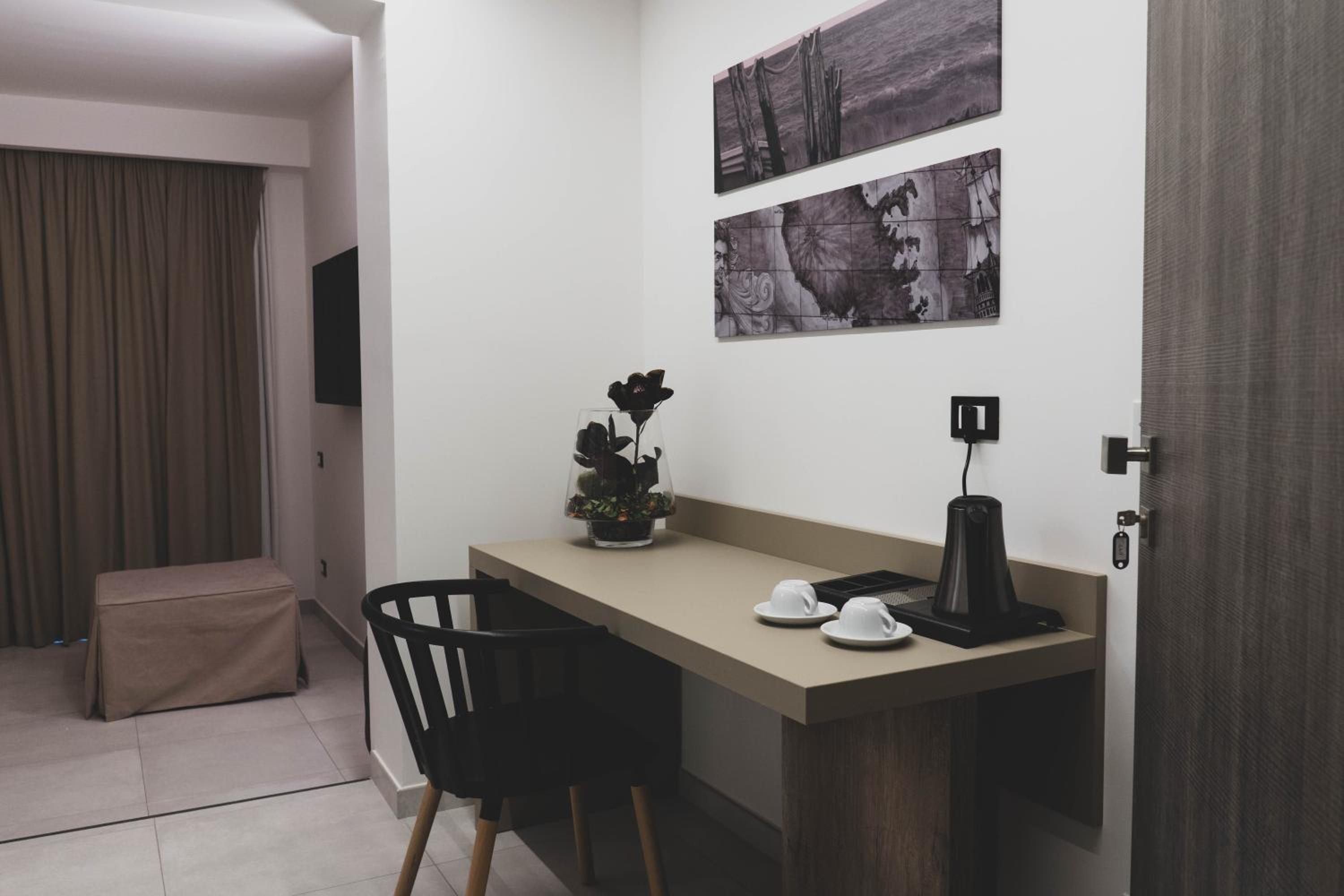 Triple Room - Photo 7