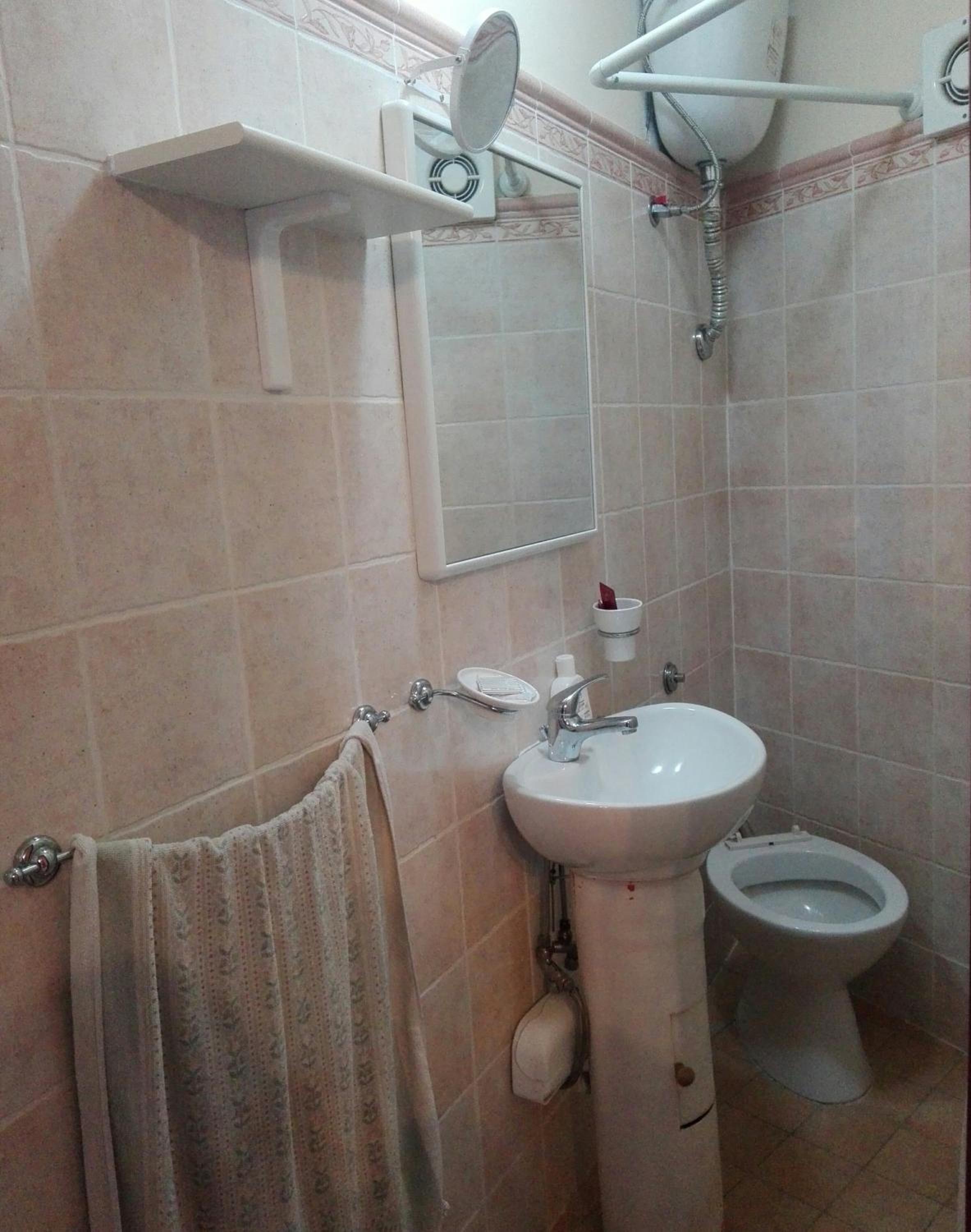 Deluxe Double or Twin Room with Mountain View - Photo 7