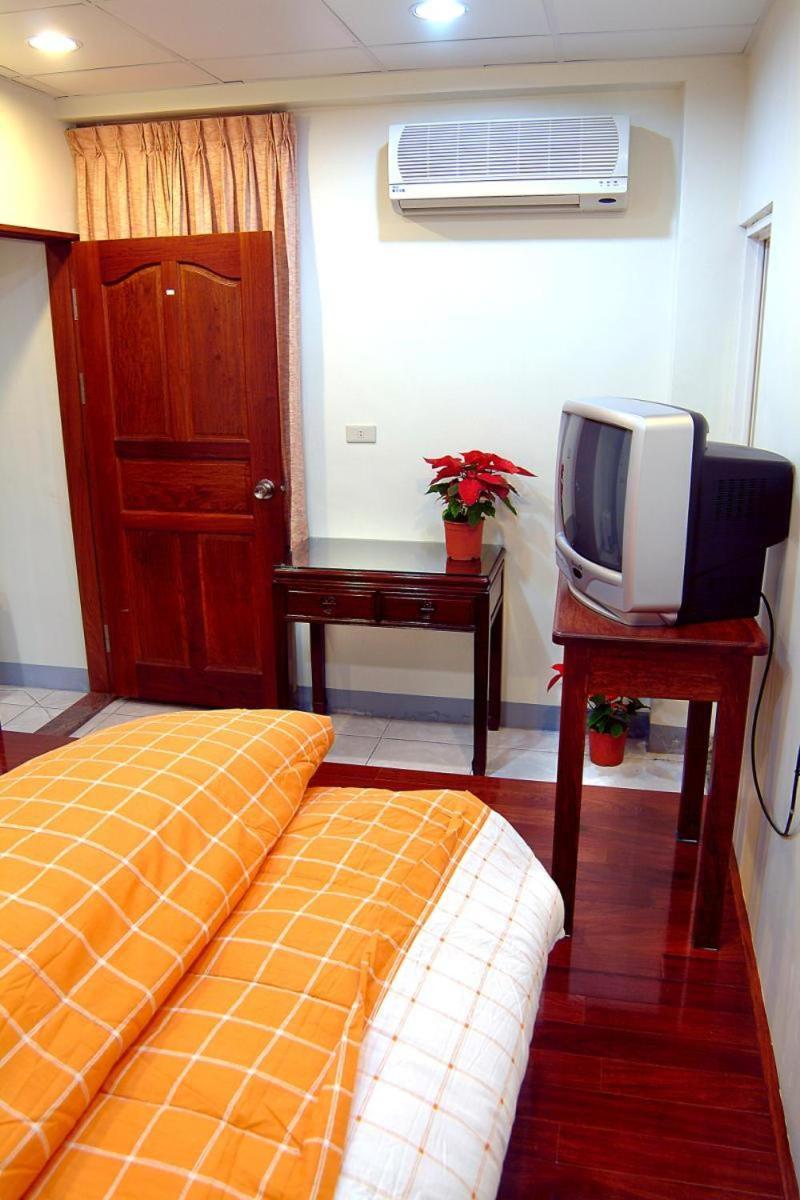 Standard Double Room photo 3