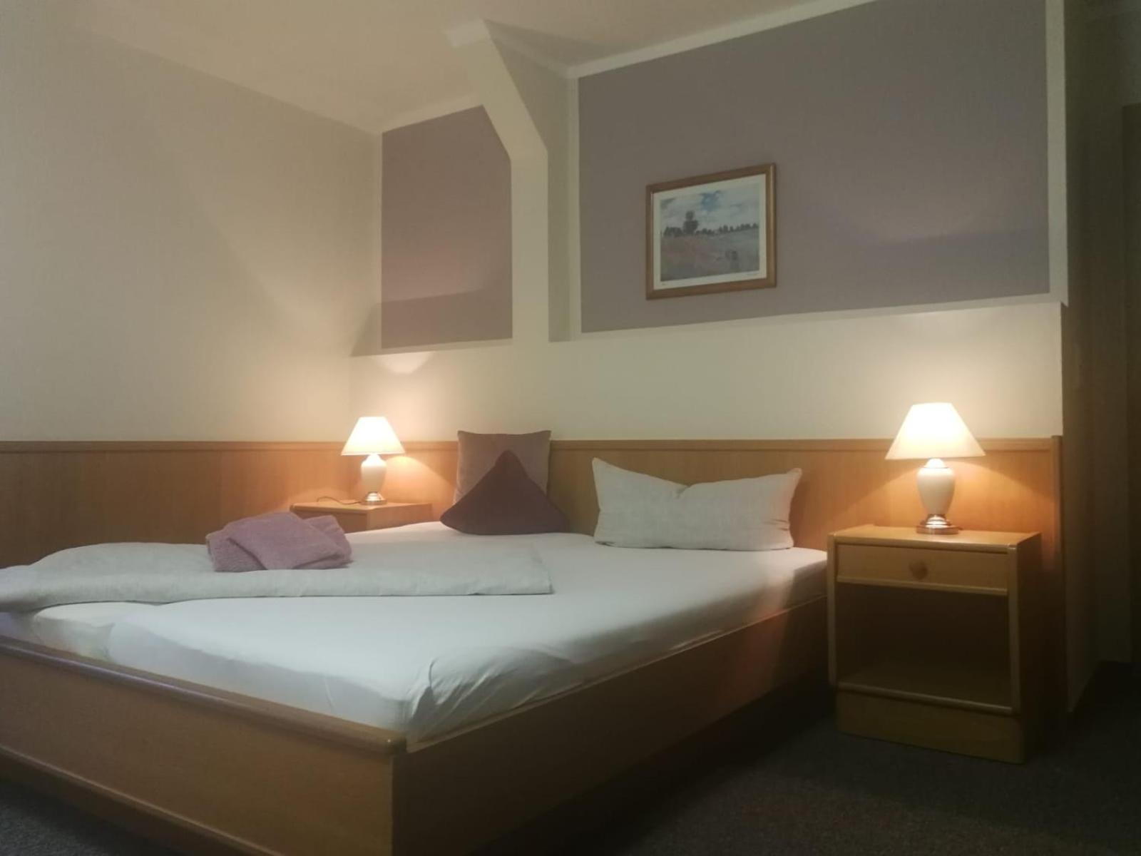 Double Room - Photo 1