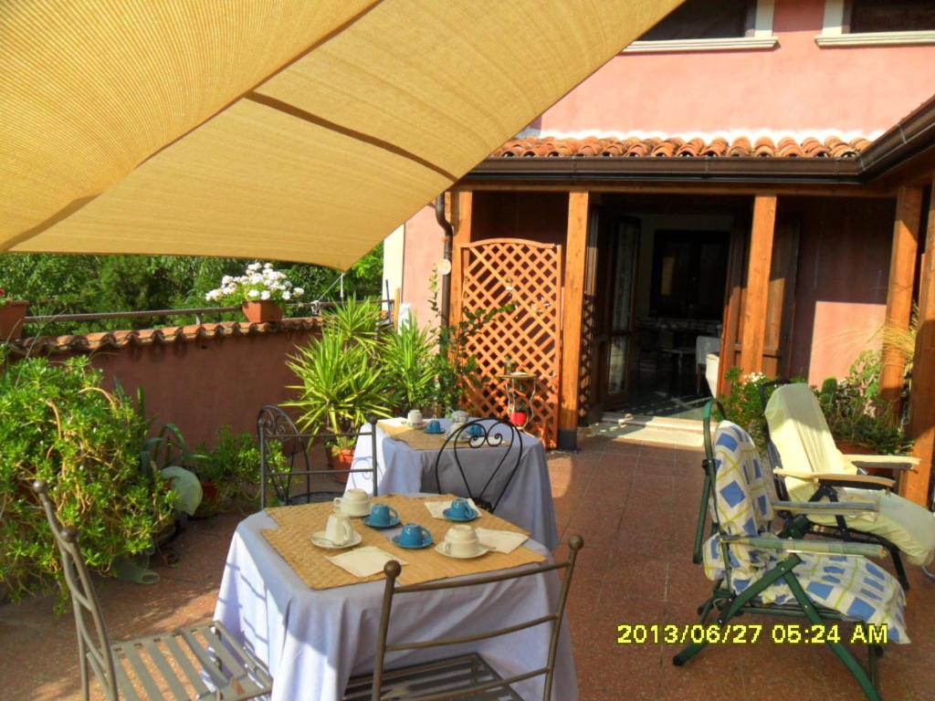 Triple Room with Terrace photo 2
