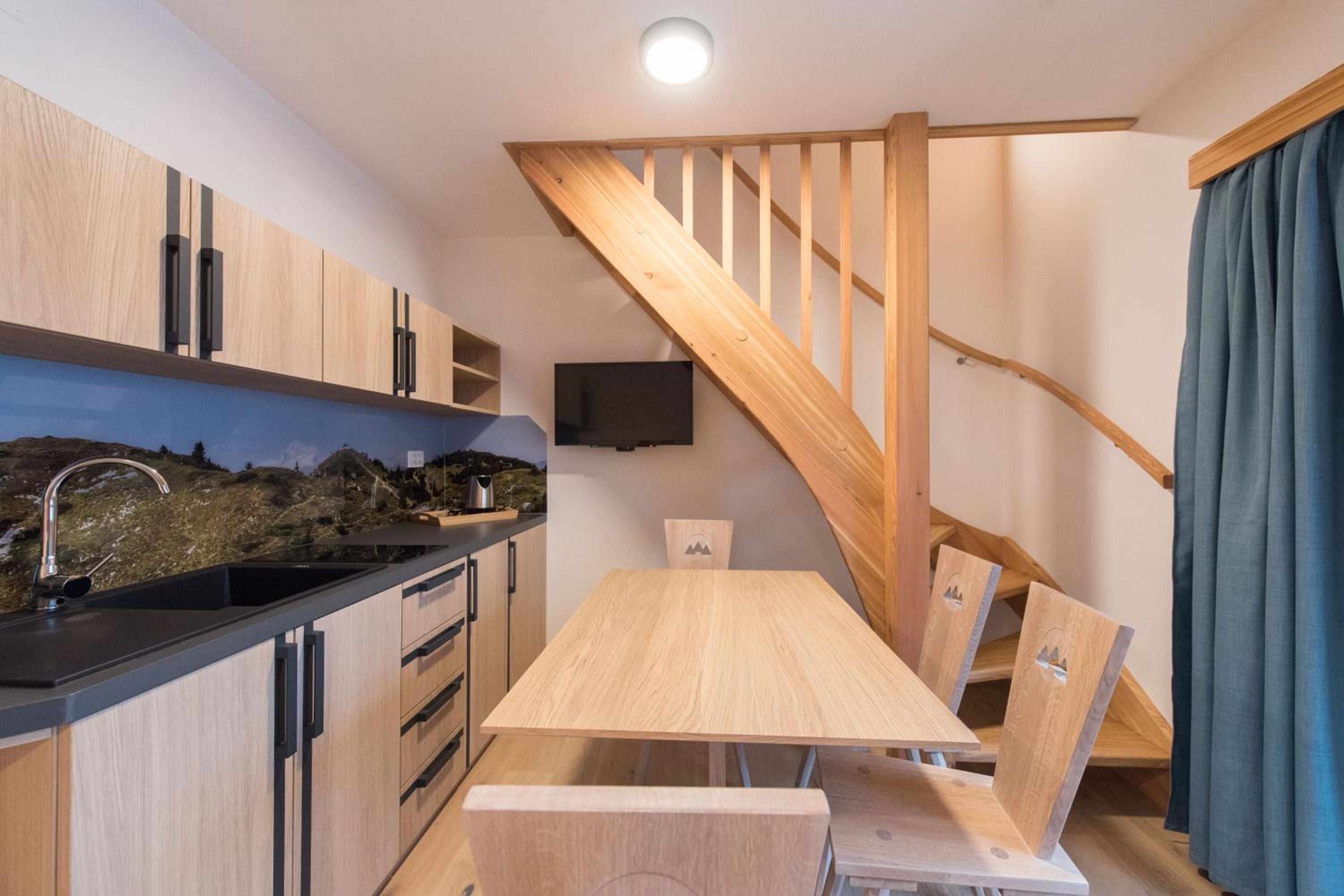 Studio with Balcony - Photo 12