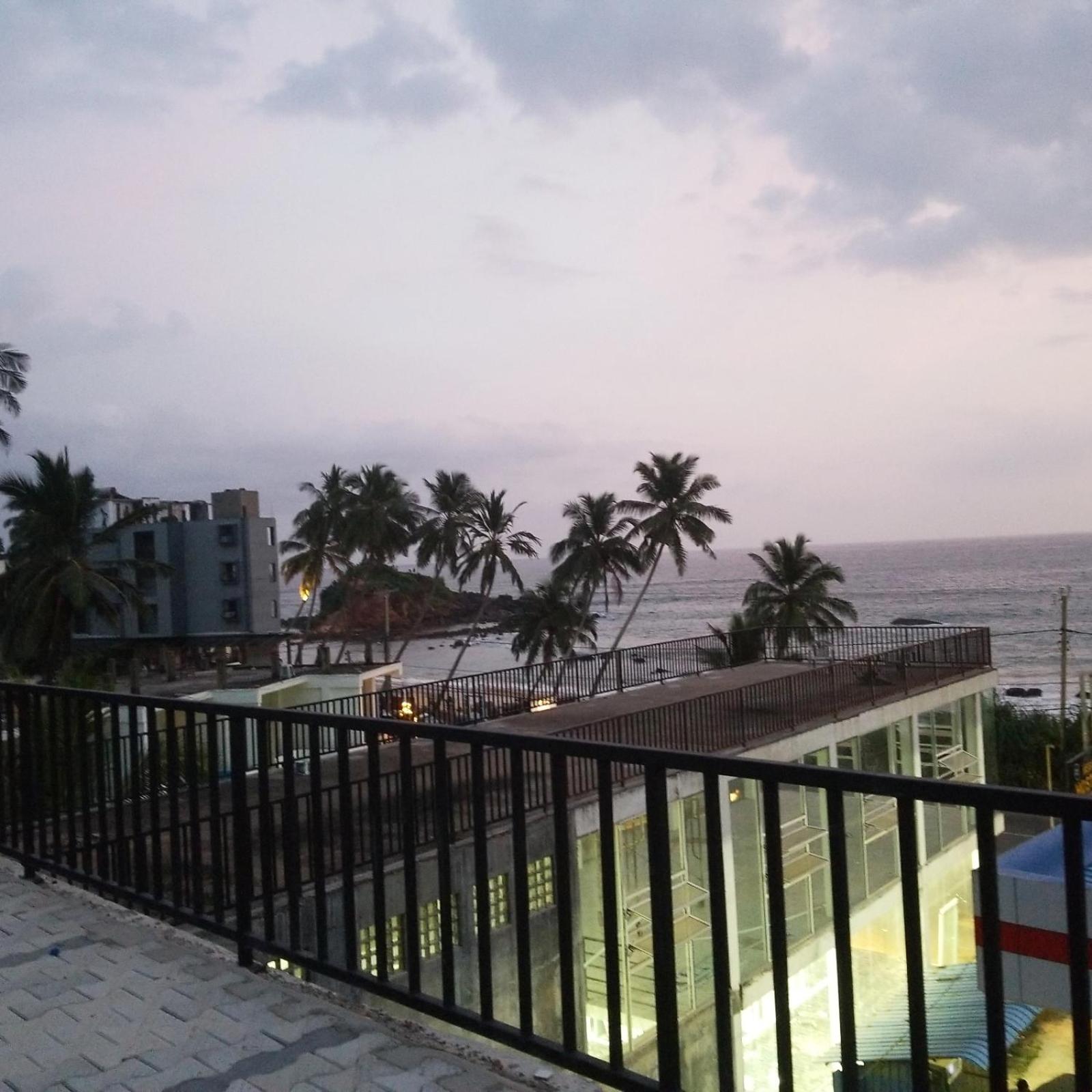 Quadruple Room with Sea View - Photo 6