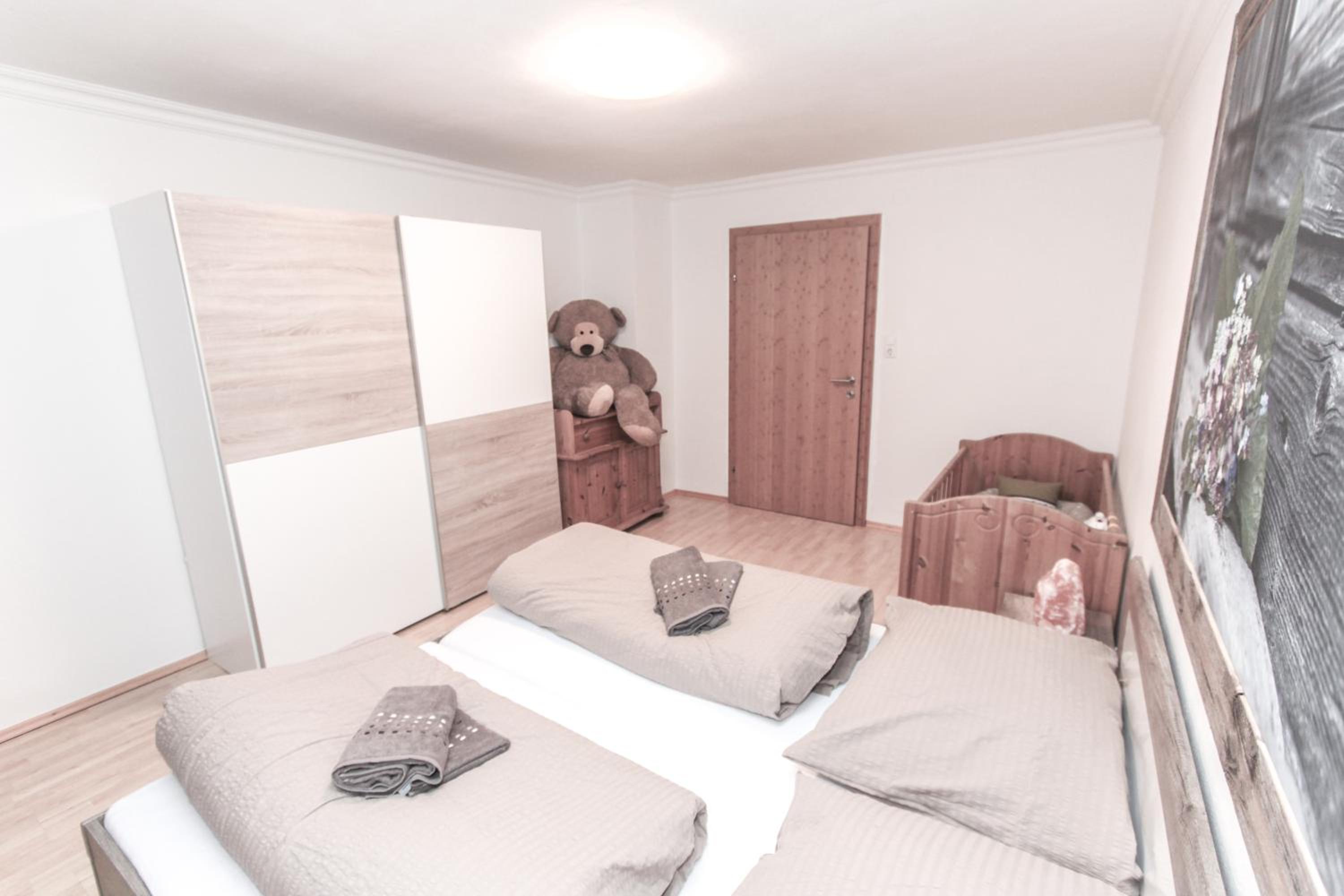 Three-Bedroom Apartment - Photo 31