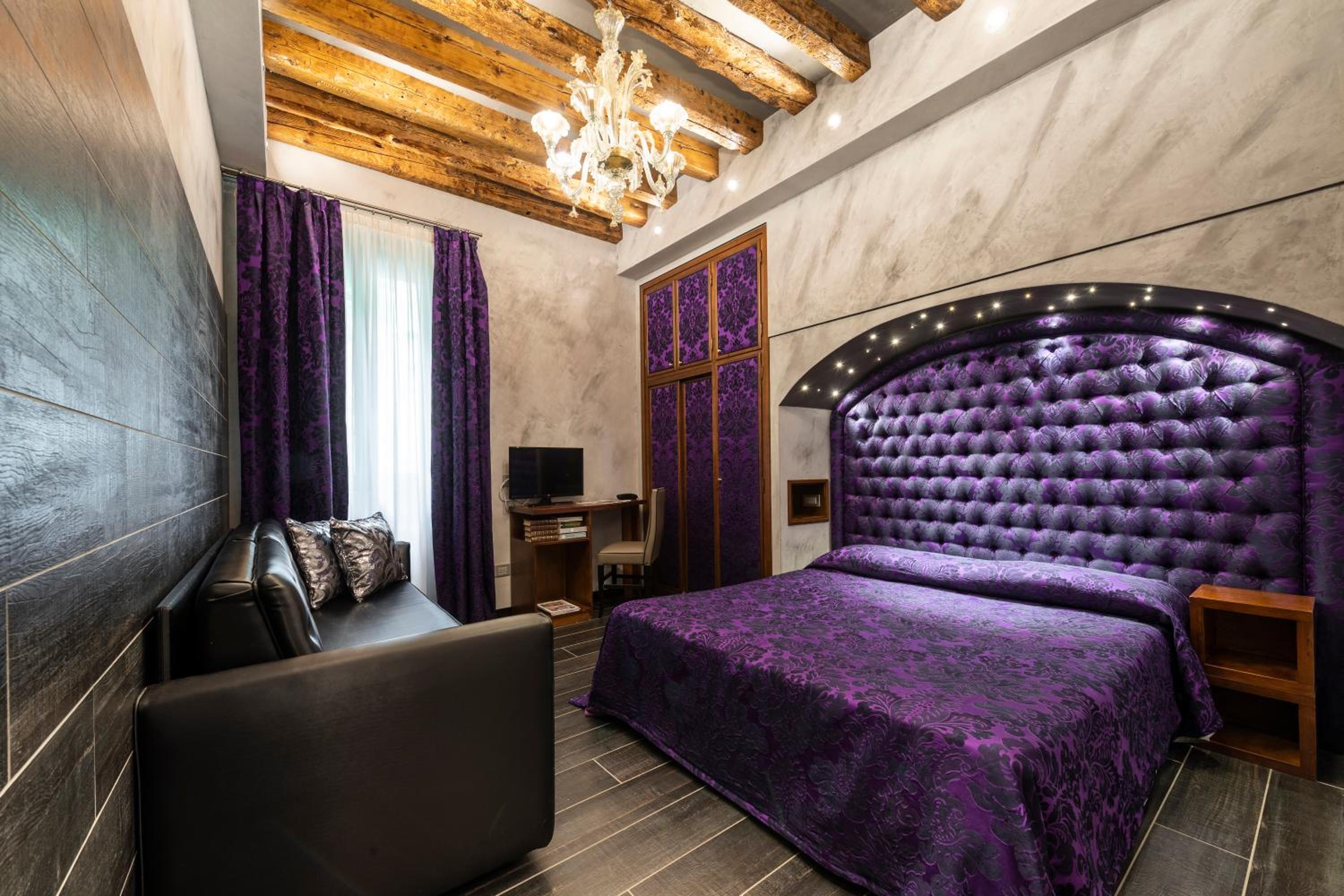 Standard Triple Room - Photo 2