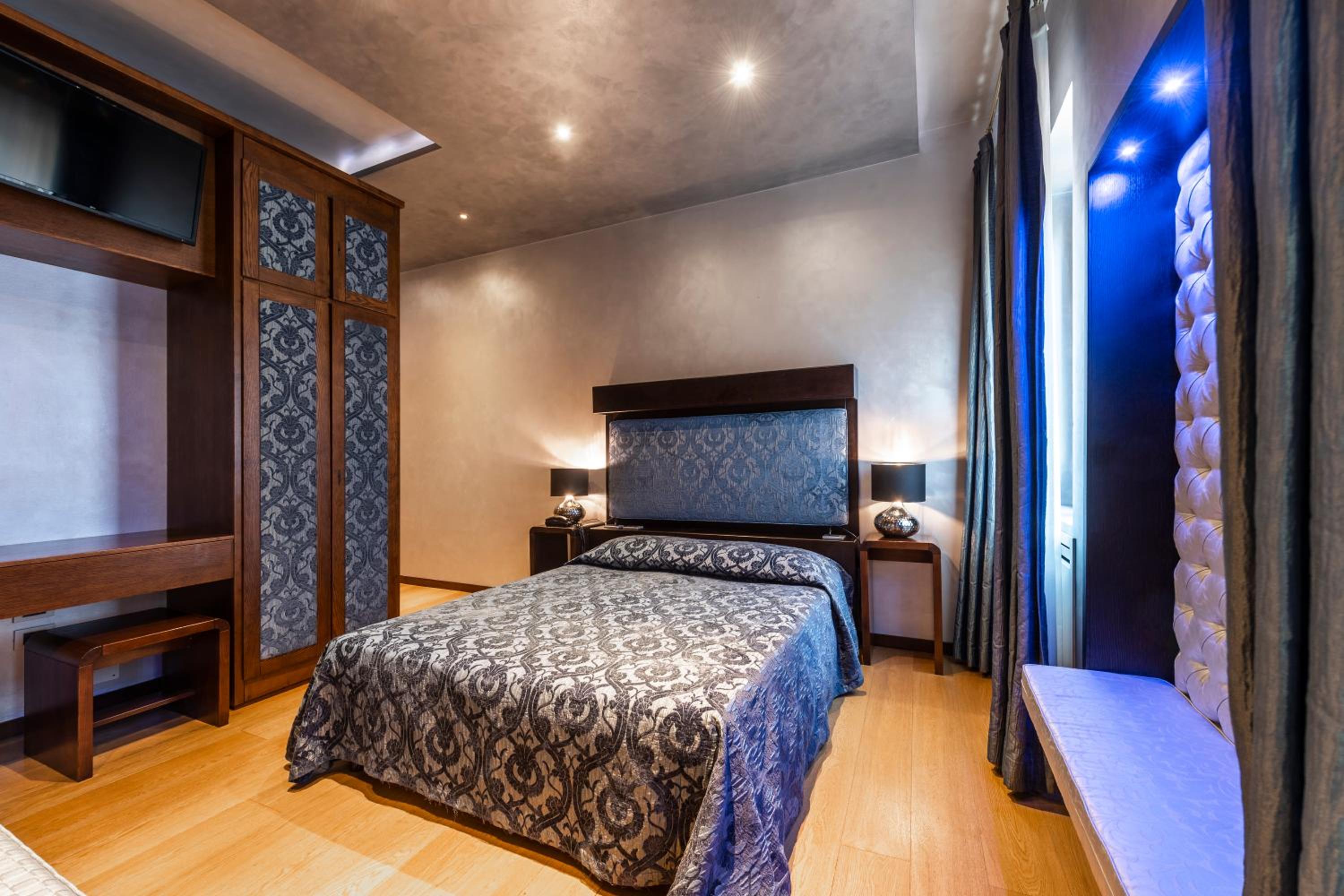 Superior Double Room - Photo 7
