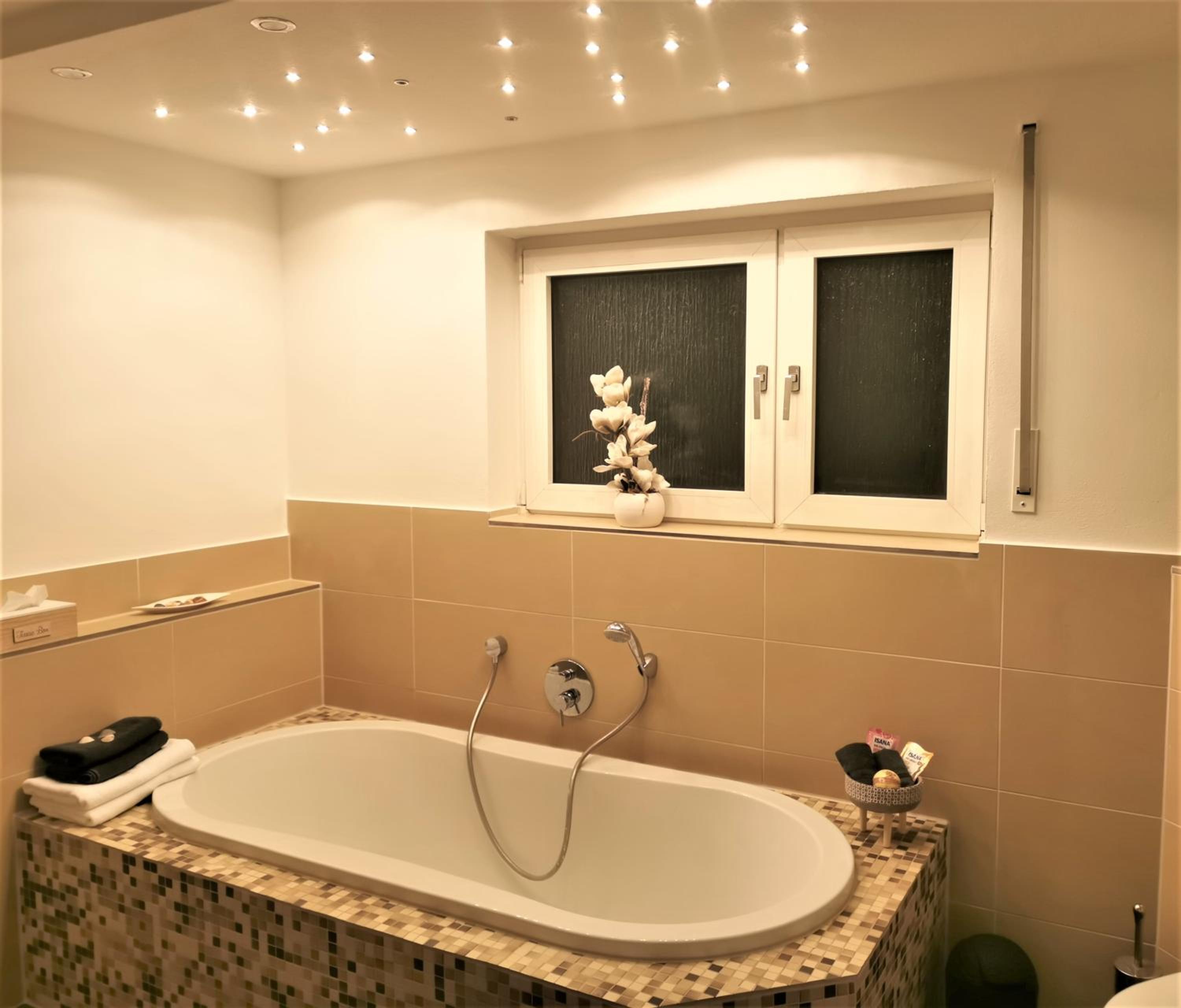 Three-Bedroom Apartment - Photo 8