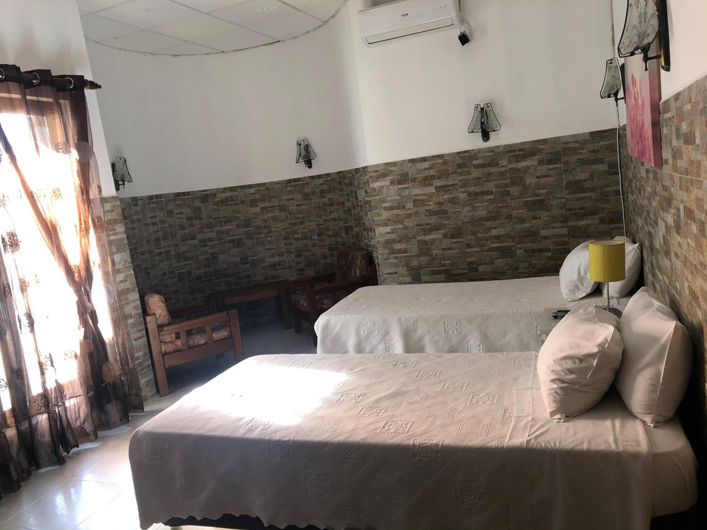 Double or Twin Room - Photo 15