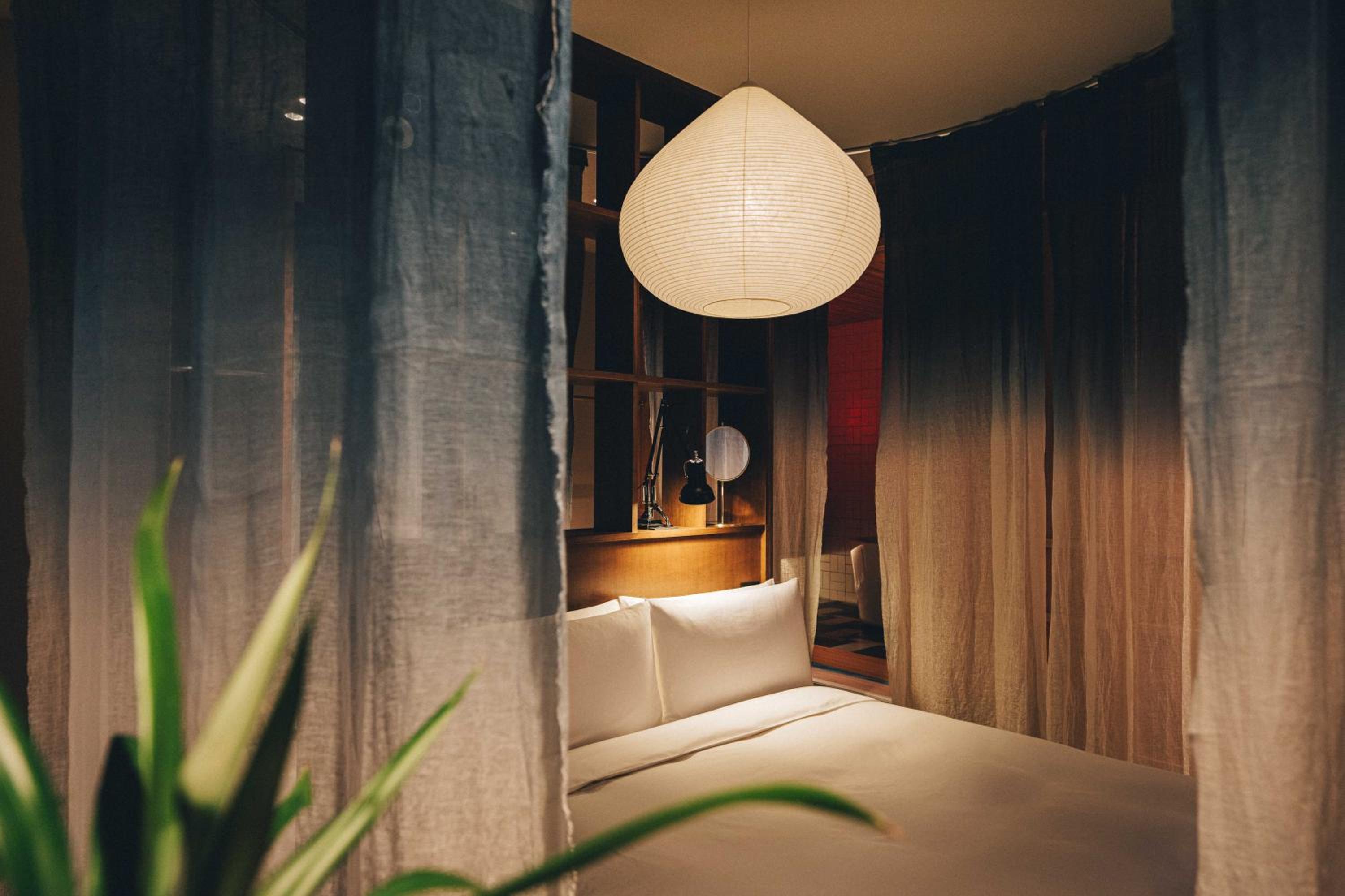 Junior Suite with Bathtub photo 3