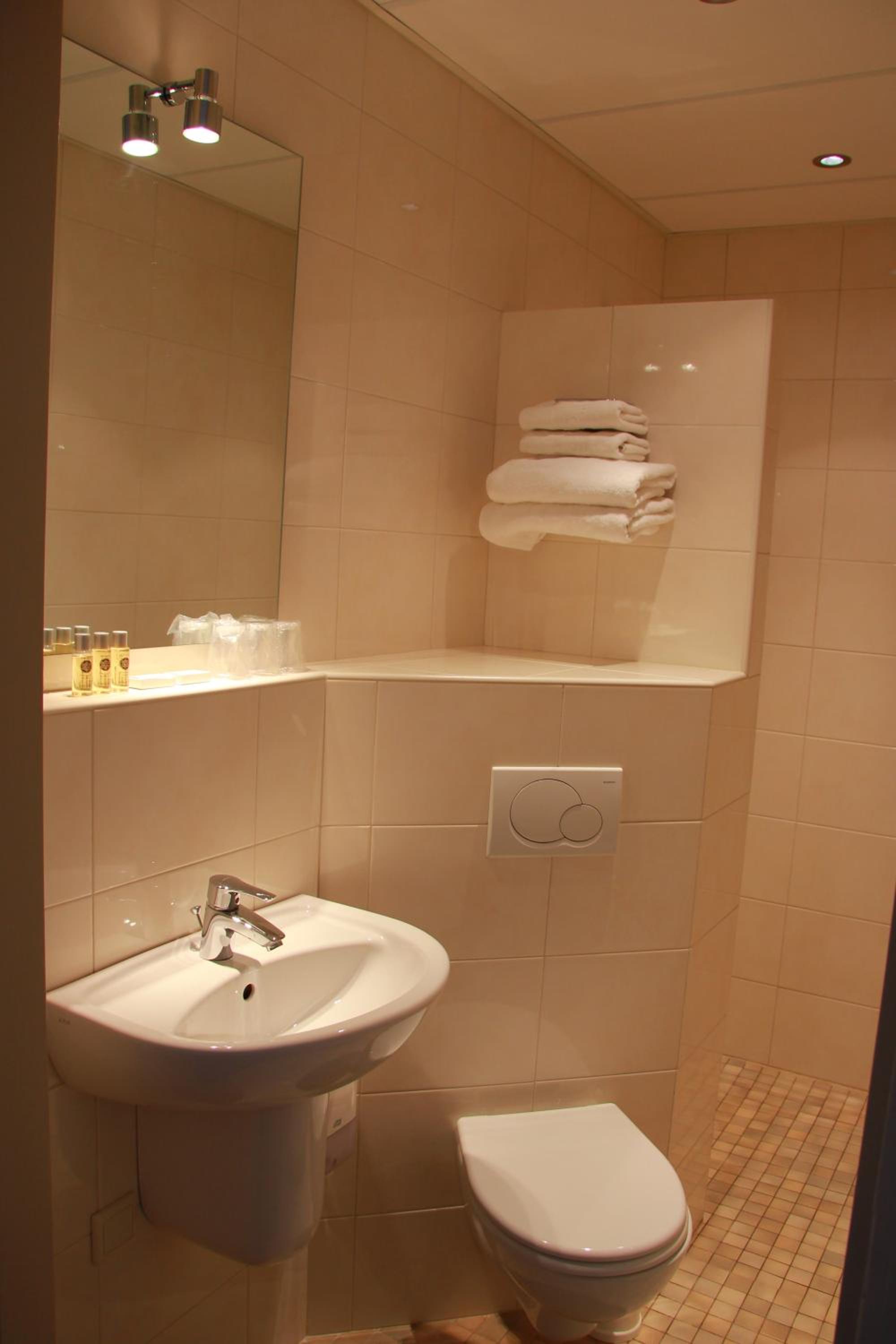 Triple Room photo 2