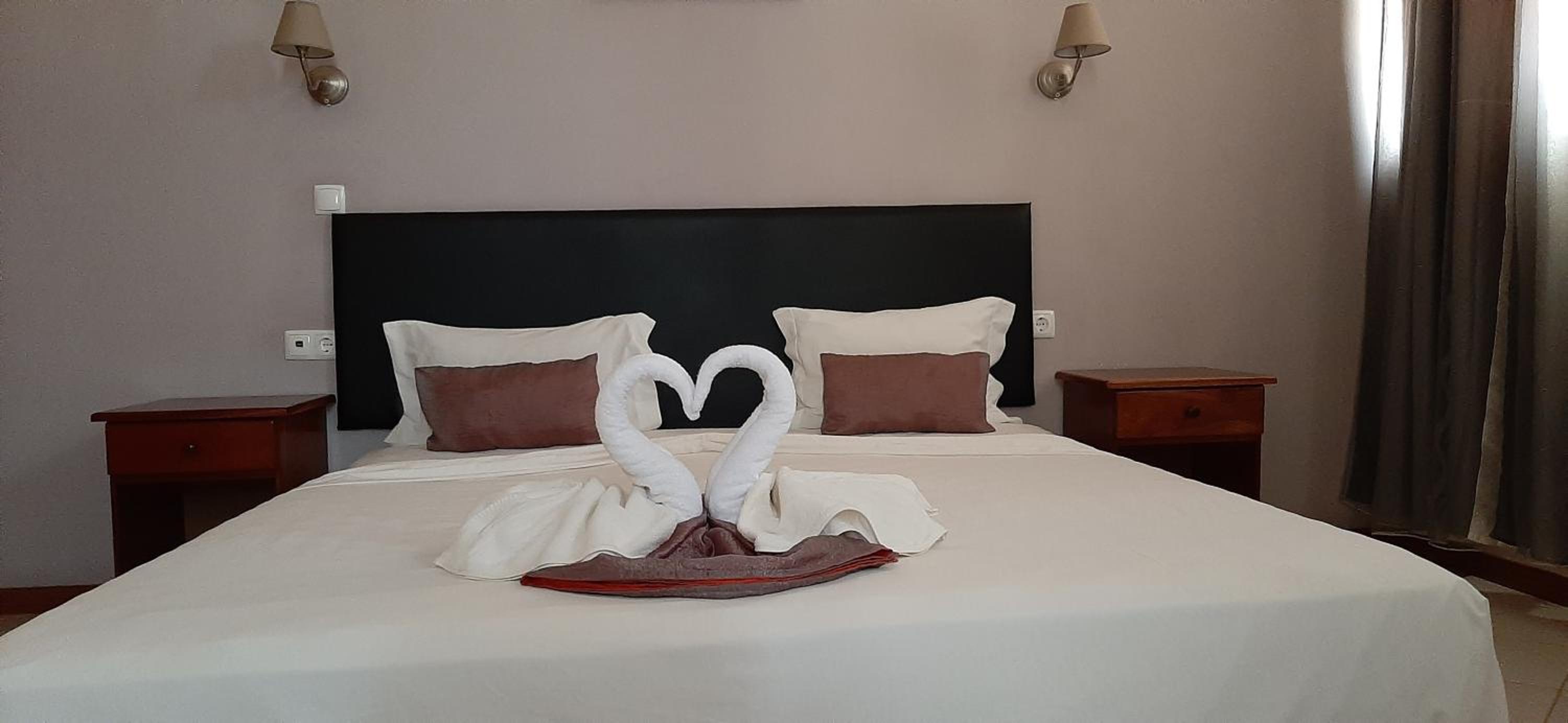 Deluxe Suite with Sea View
