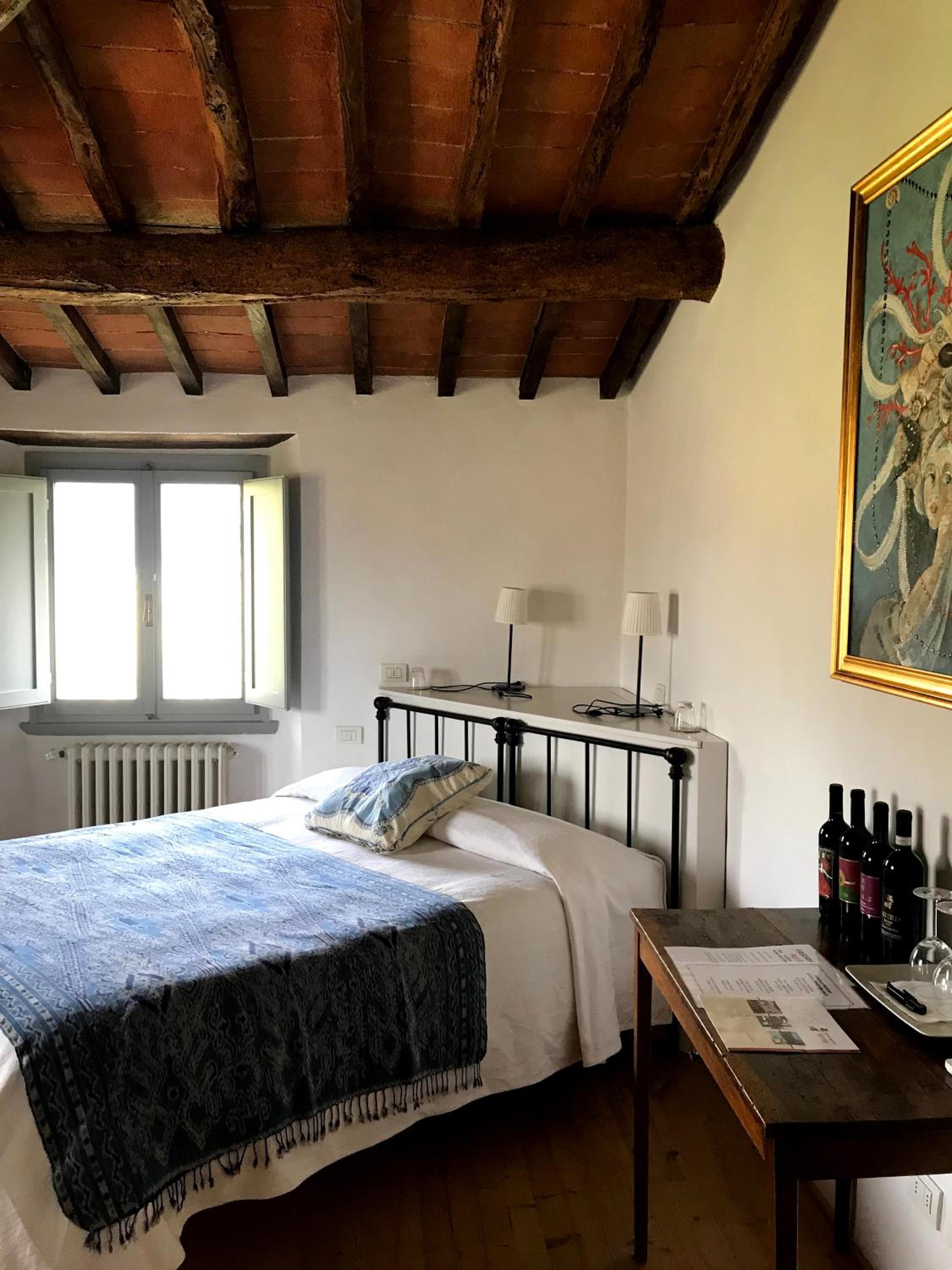 Double Room - Photo 10