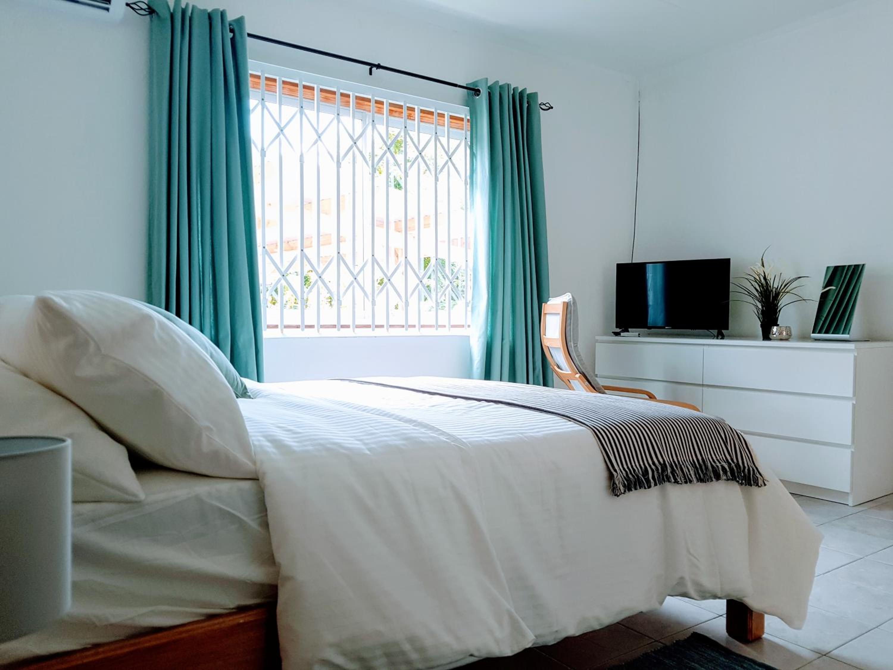 Double Room With Balcony And Sea View