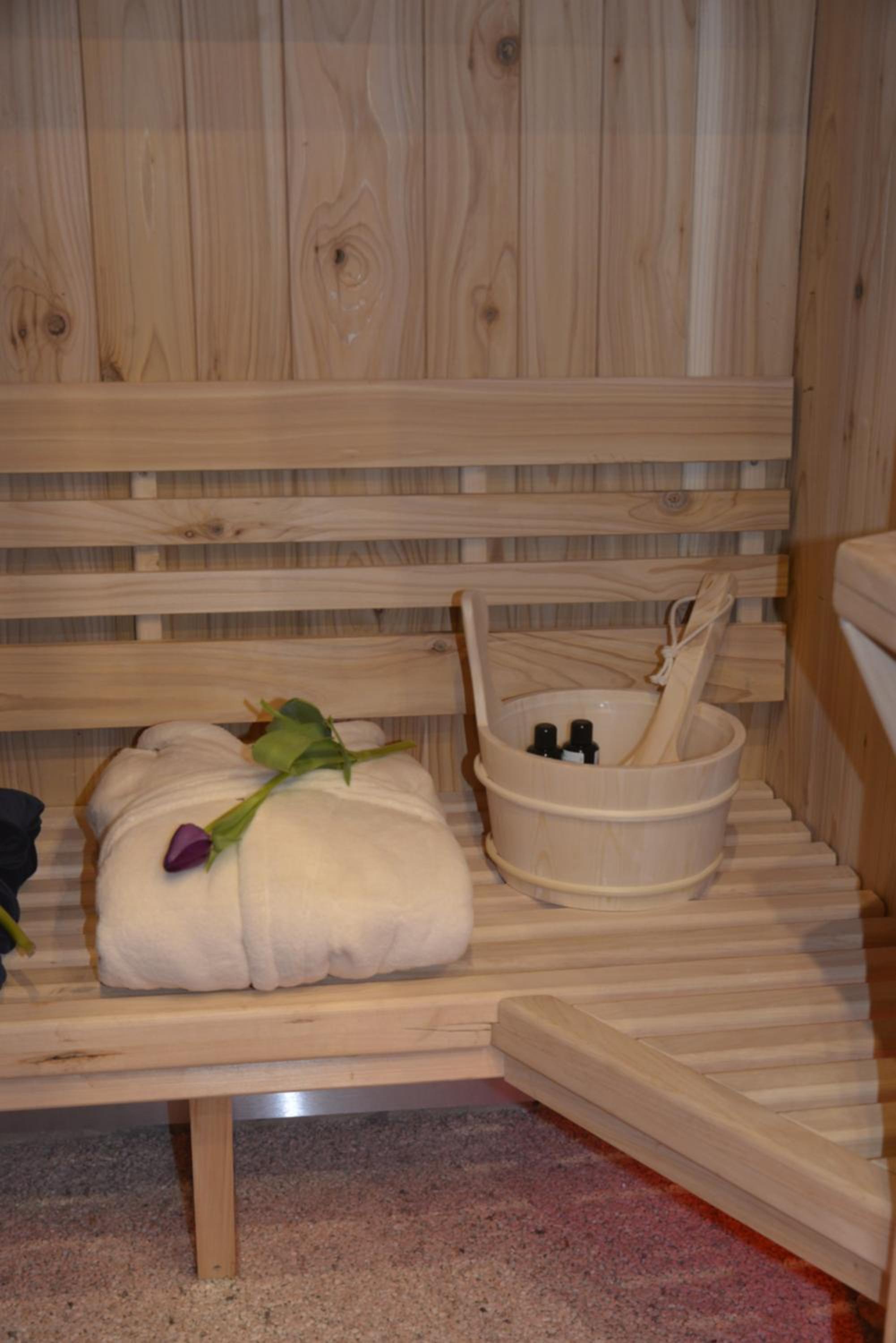Three-Bedroom Villa - Photo 26