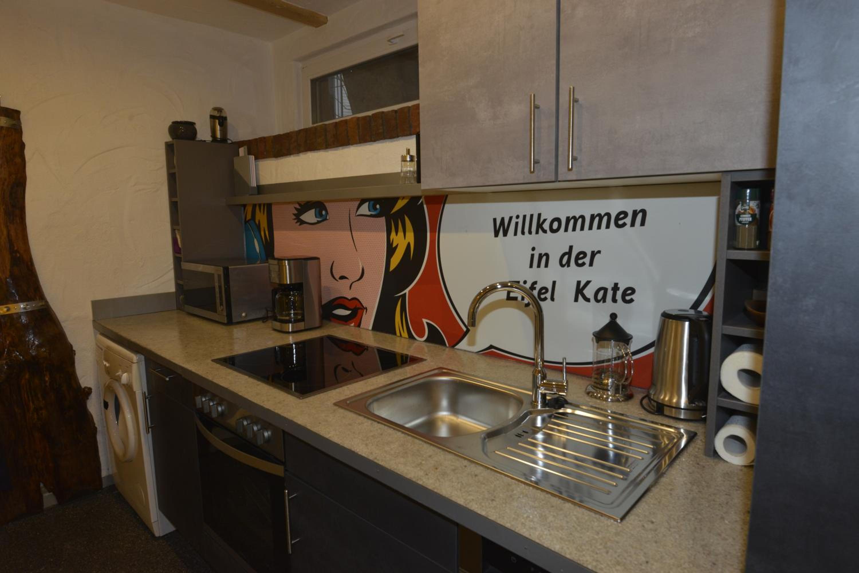 Three-Bedroom Villa - Photo 23