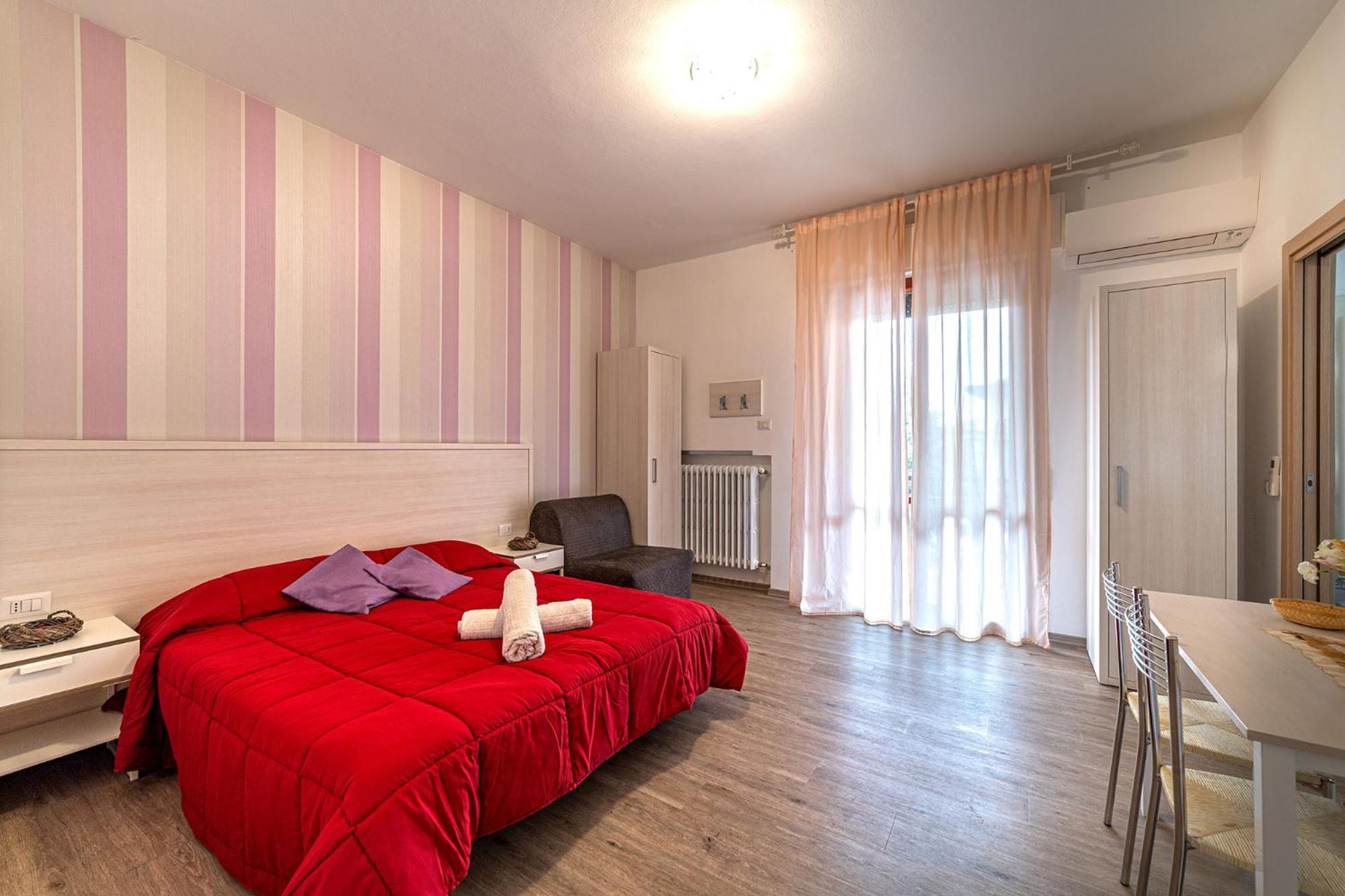 Deluxe Double Room with Extra Bed
