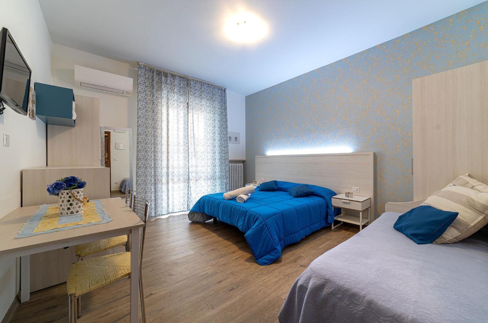 Triple Room with Private Bathroom