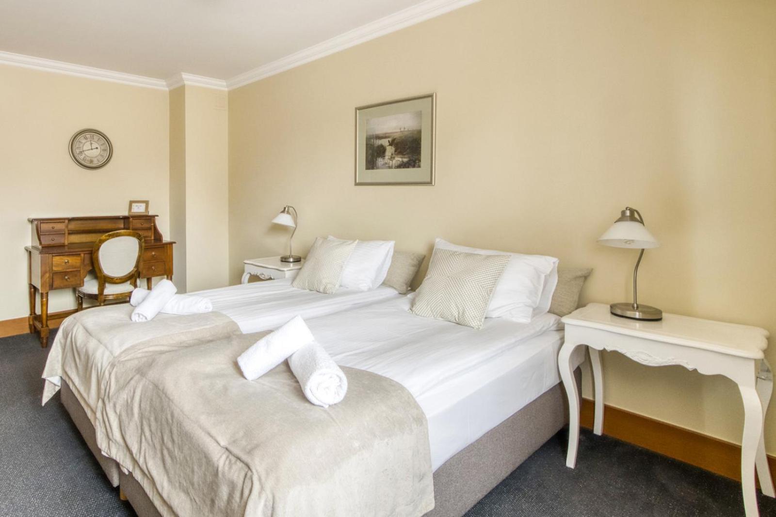 Basic Double Room - Photo 6