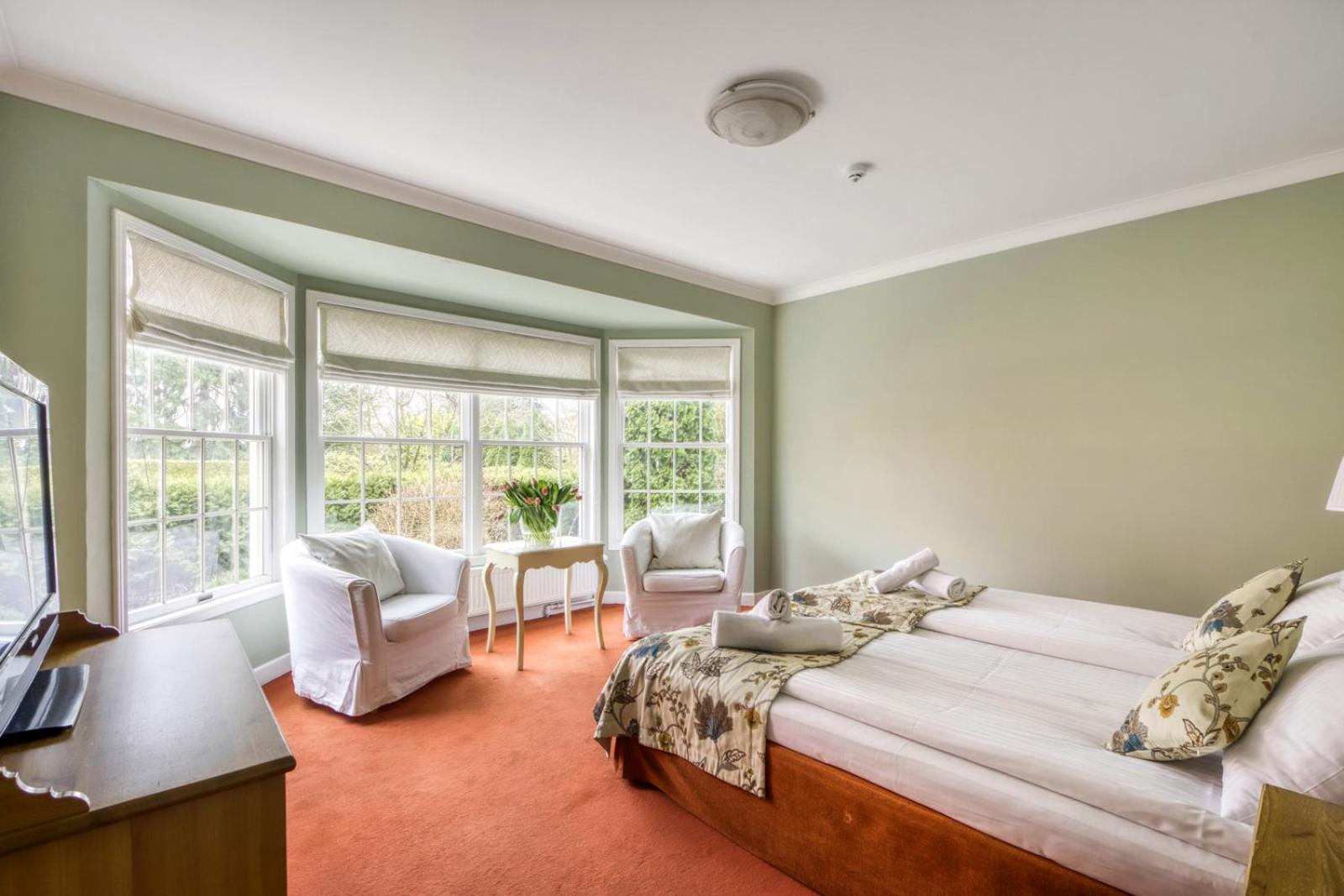 Double or Twin Room - Photo 7
