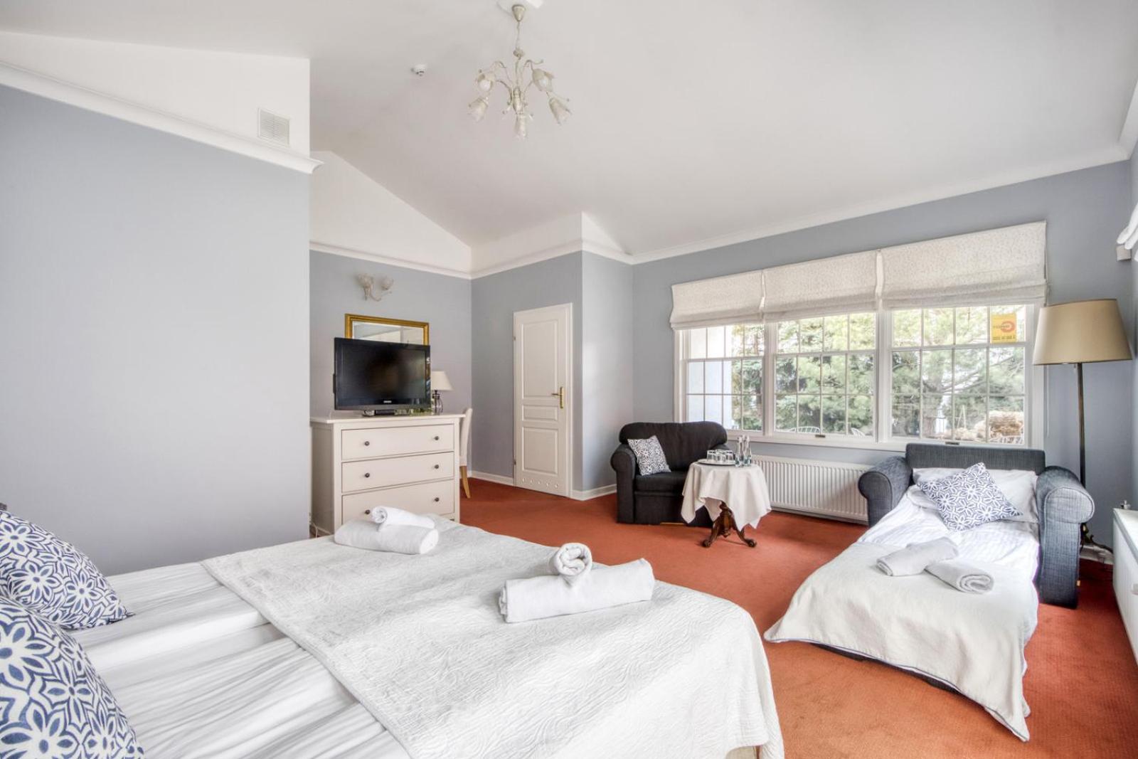 Quadruple Room - Photo 2