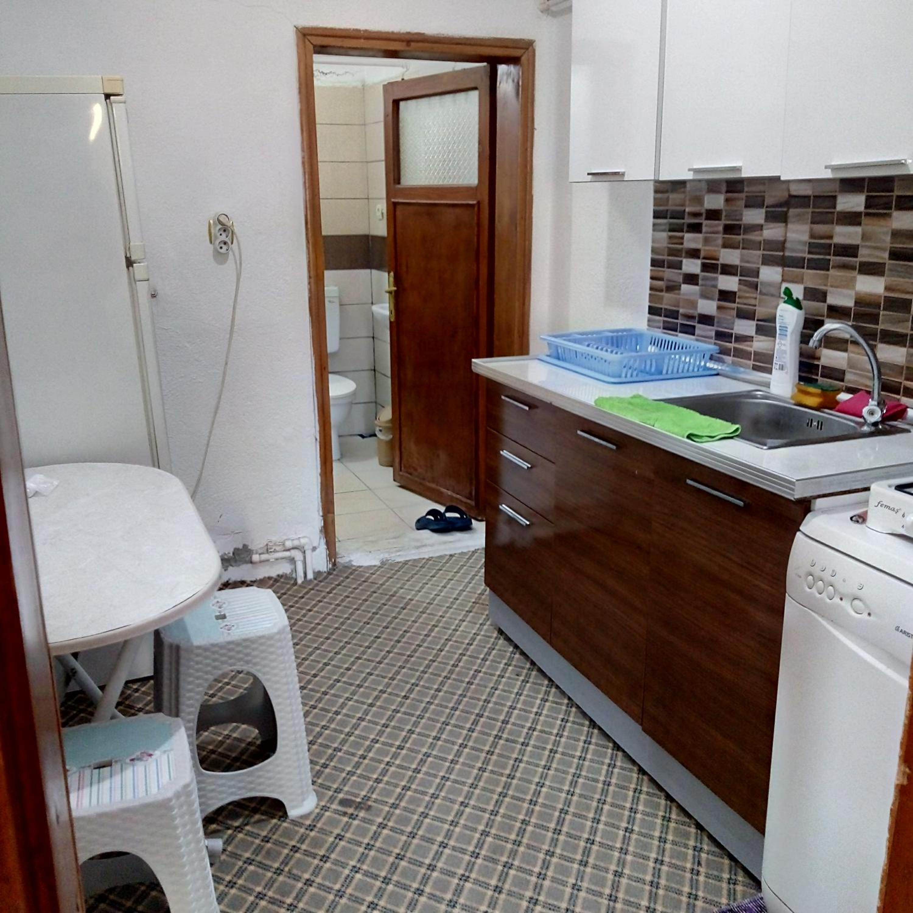 Apartment with Garden View - Photo 4