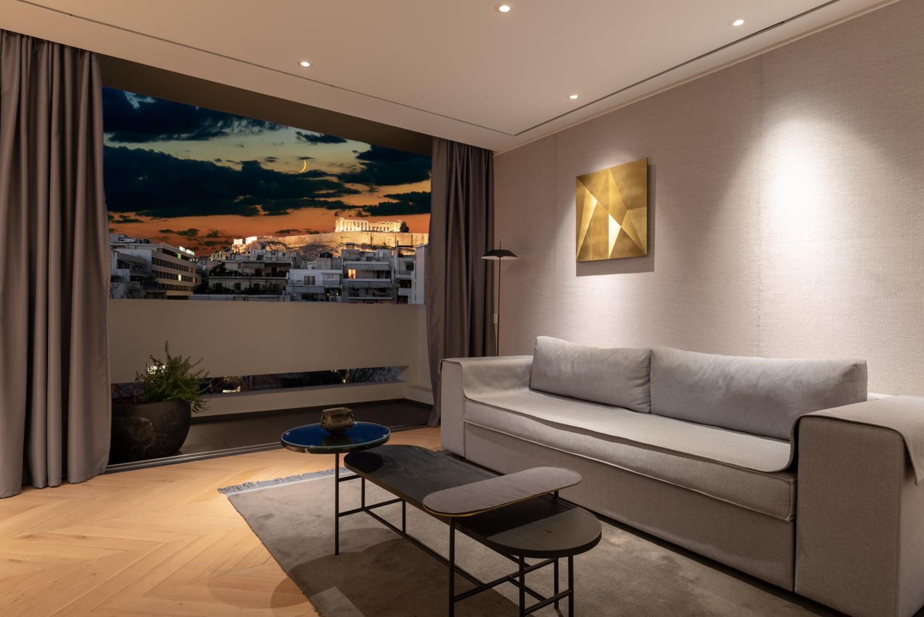 Acropolis Designers Signature Suite photo 2