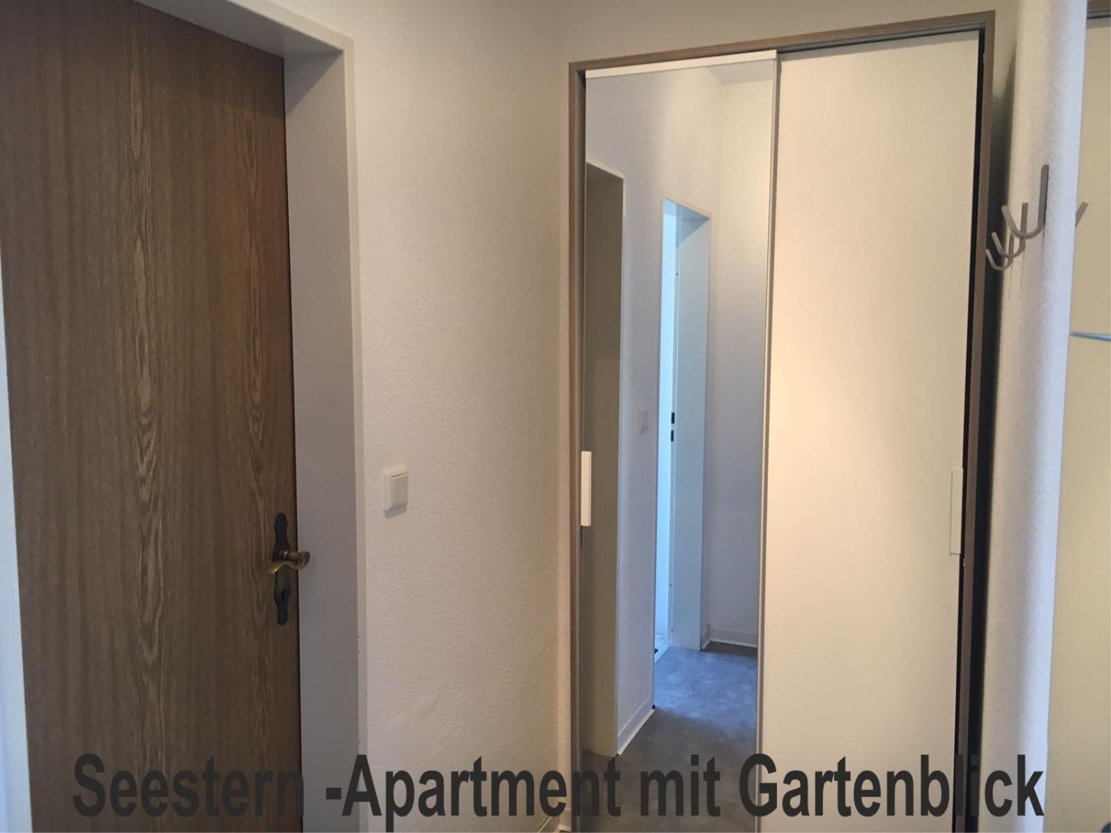 Apartment With Garden View photo 3