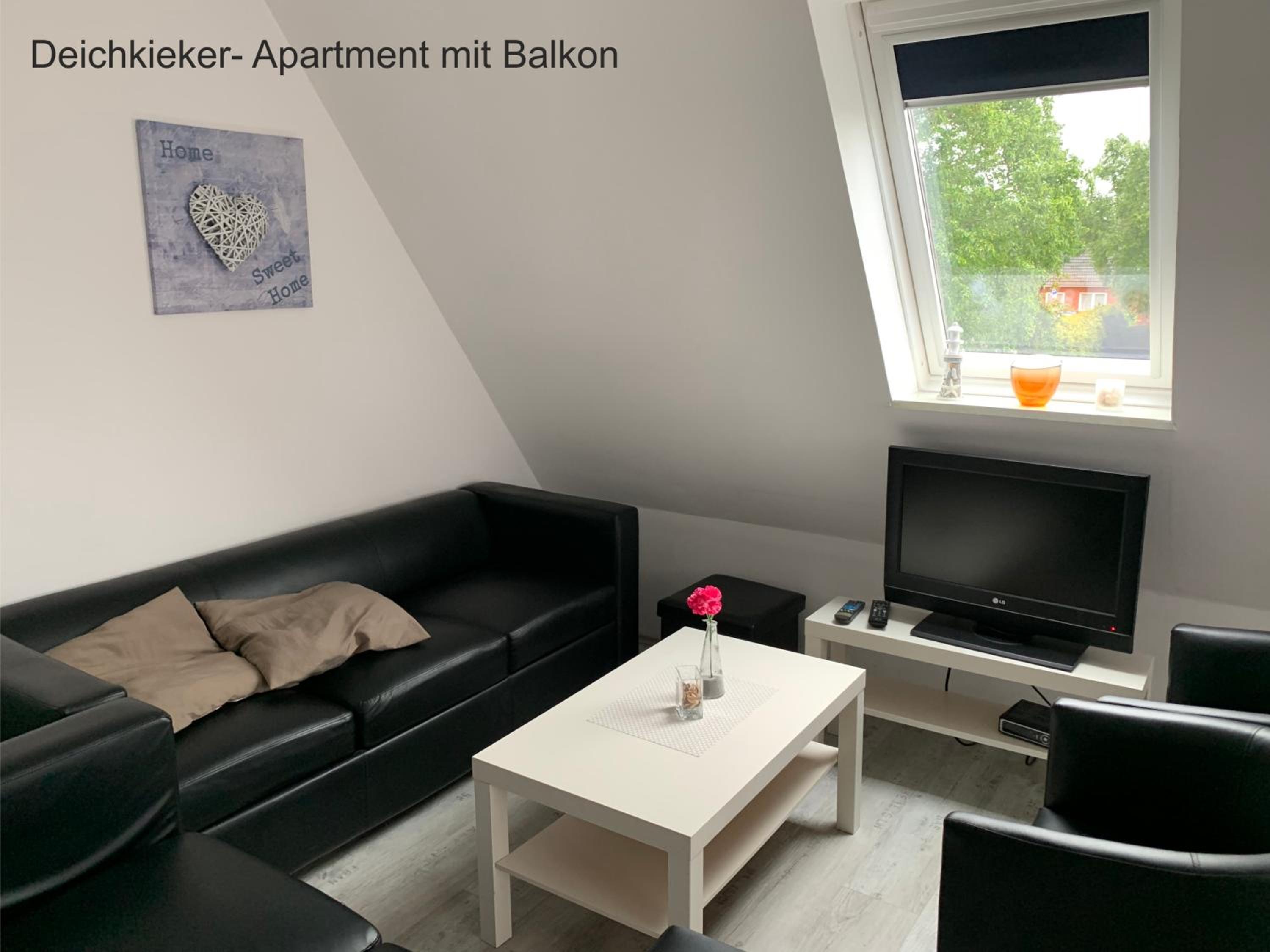 Apartment With Balcony photo 1