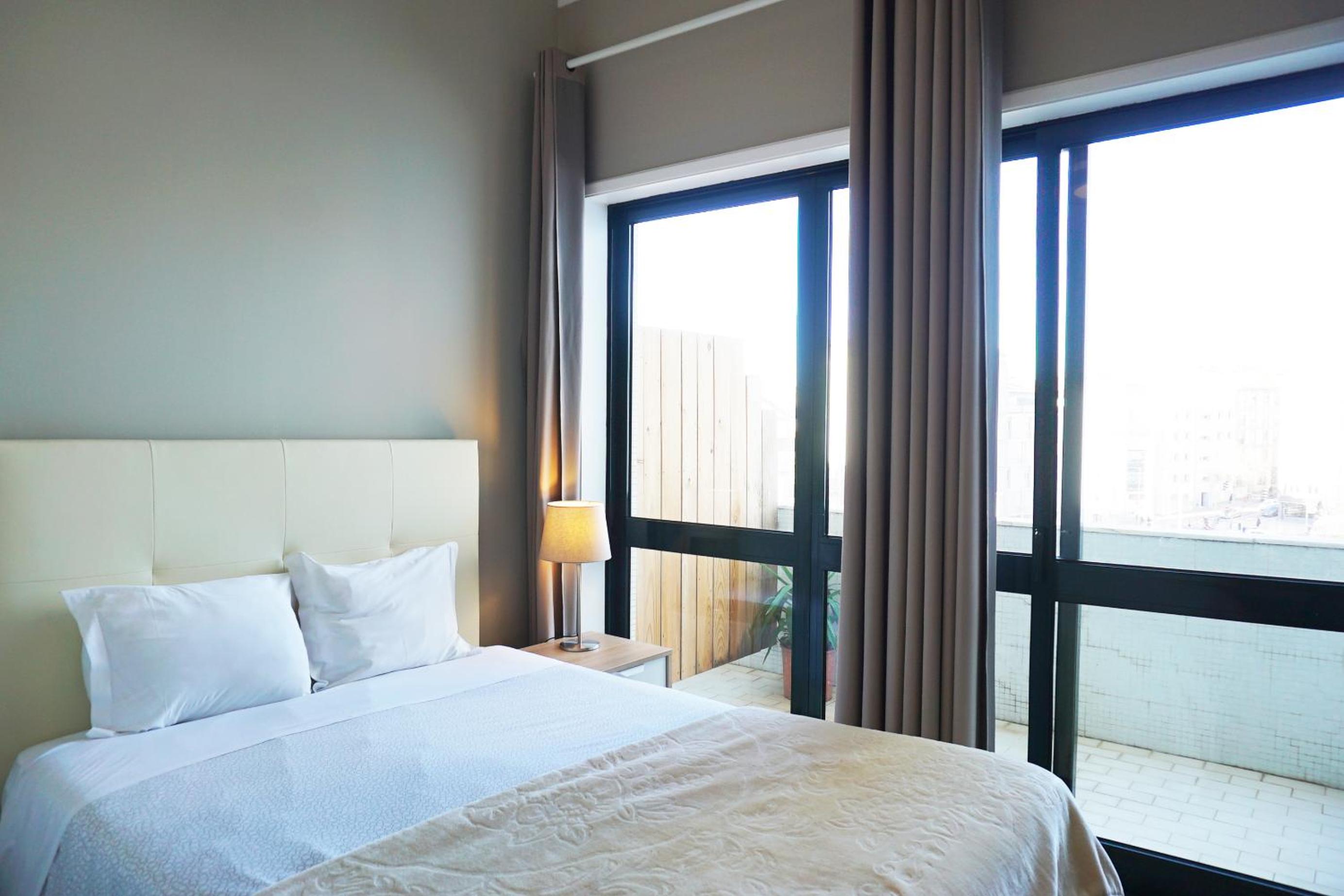 Superior King Room - Photo 7