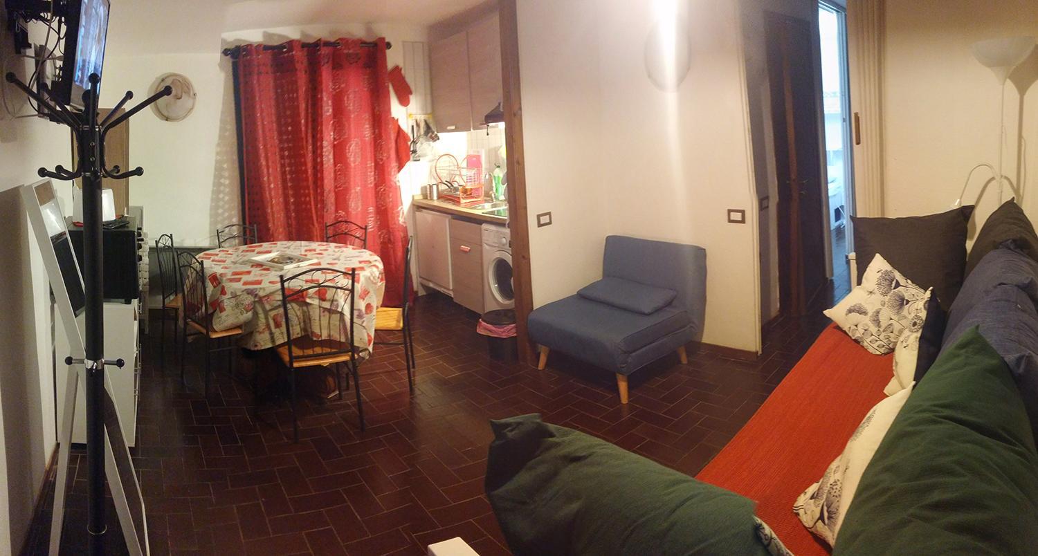 Two-Bedroom Apartment - Photo 3