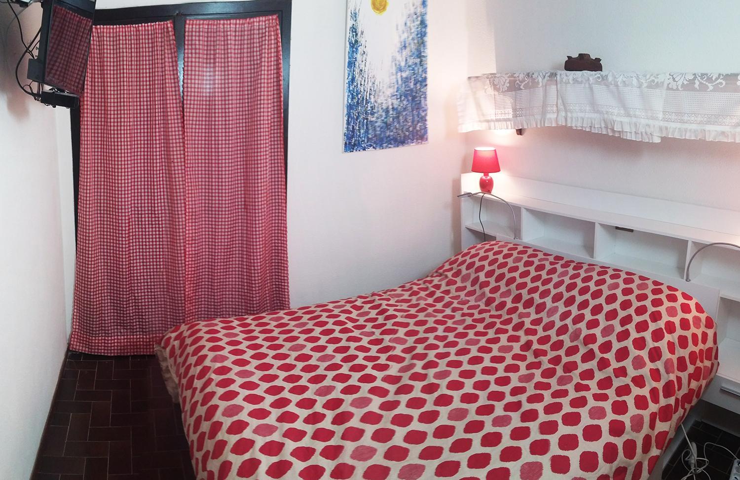Two-Bedroom Apartment - Photo 11
