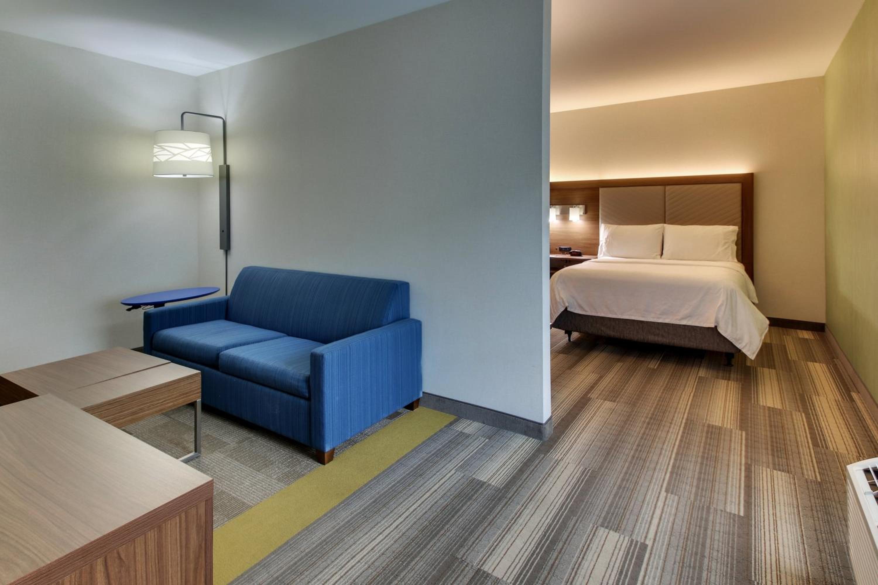 Queen Suite with Two Queen Beds and Sofa Bed