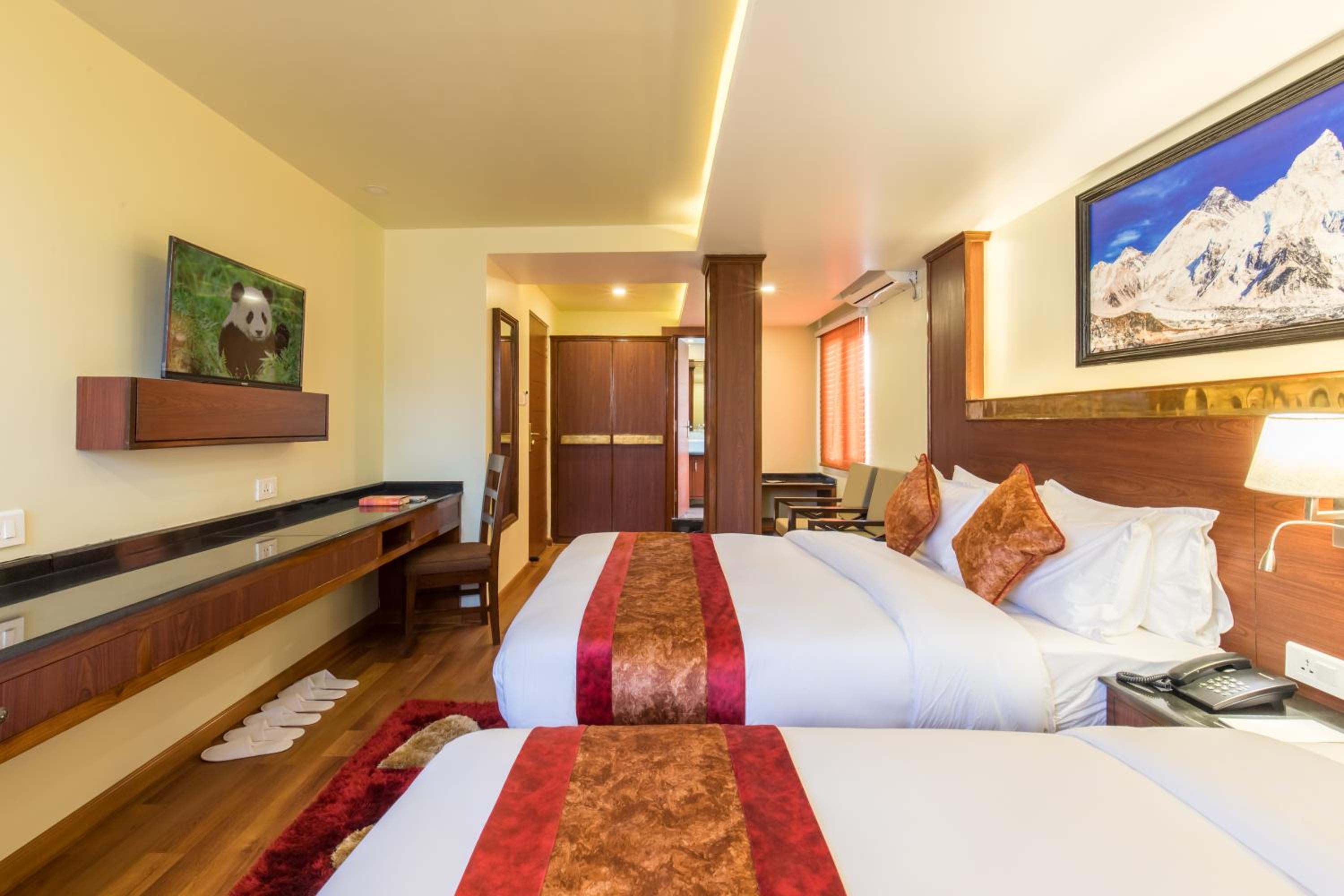 Deluxe Family Room - Free Airport Pickup - Photo 21