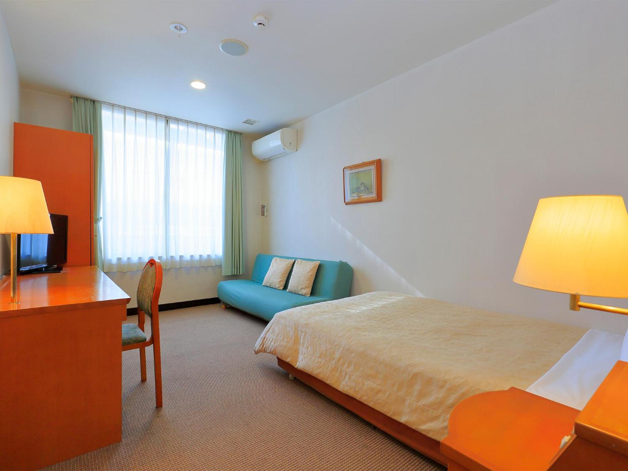 Double Room With Small Double Bed - Smoking