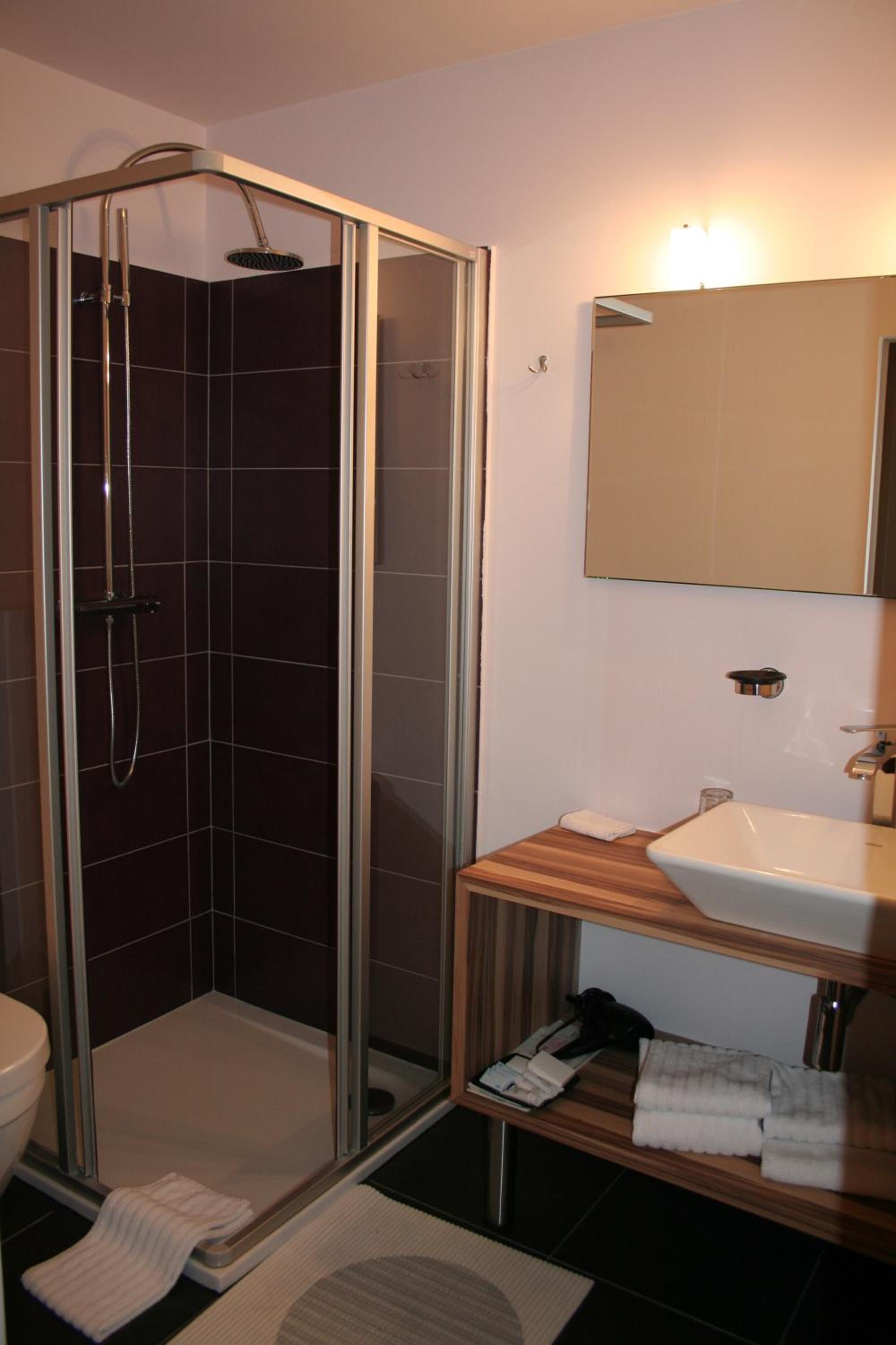 Classic Twin Room photo 2