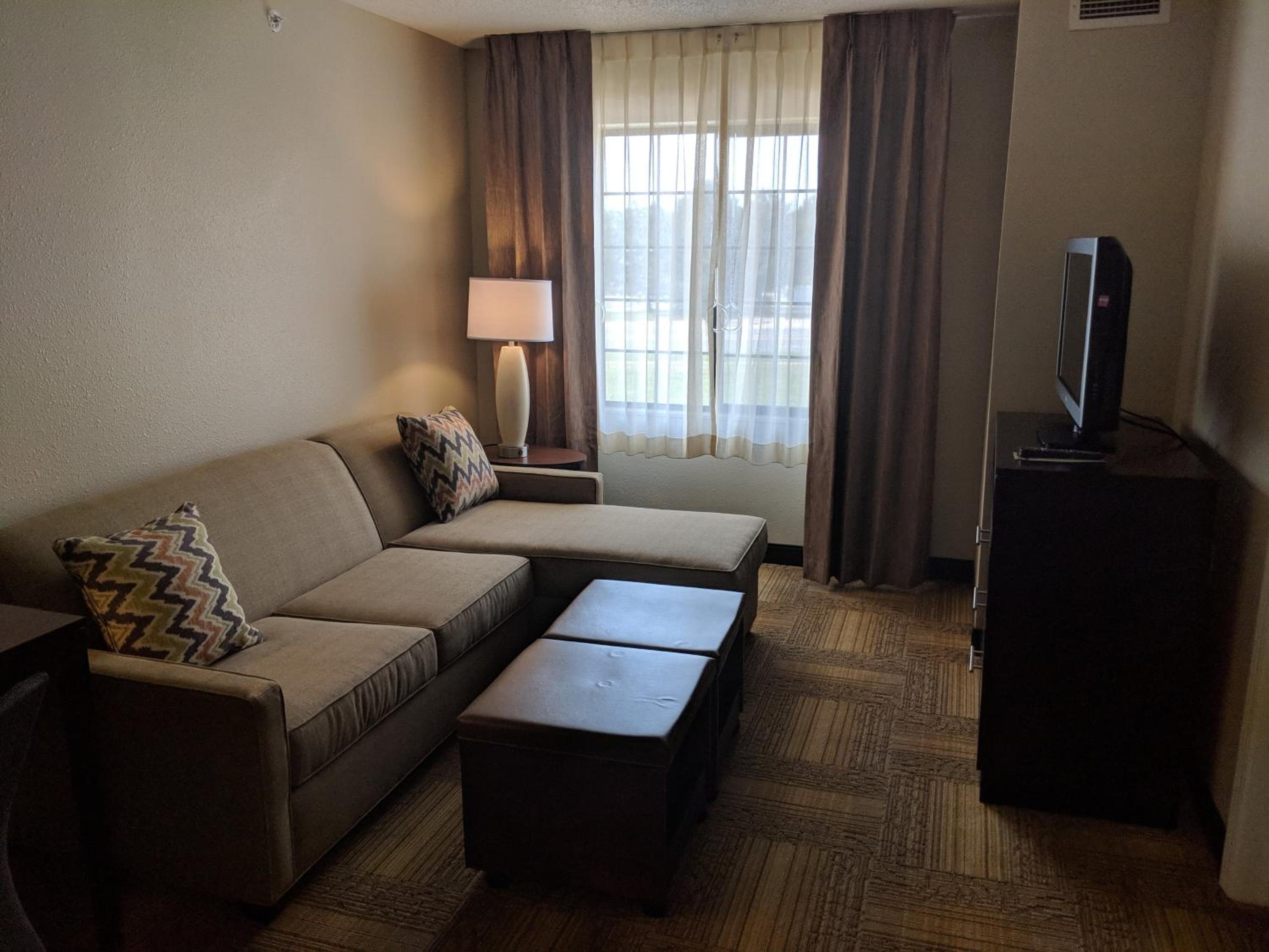 One-Bedroom King Suite - Photo 2