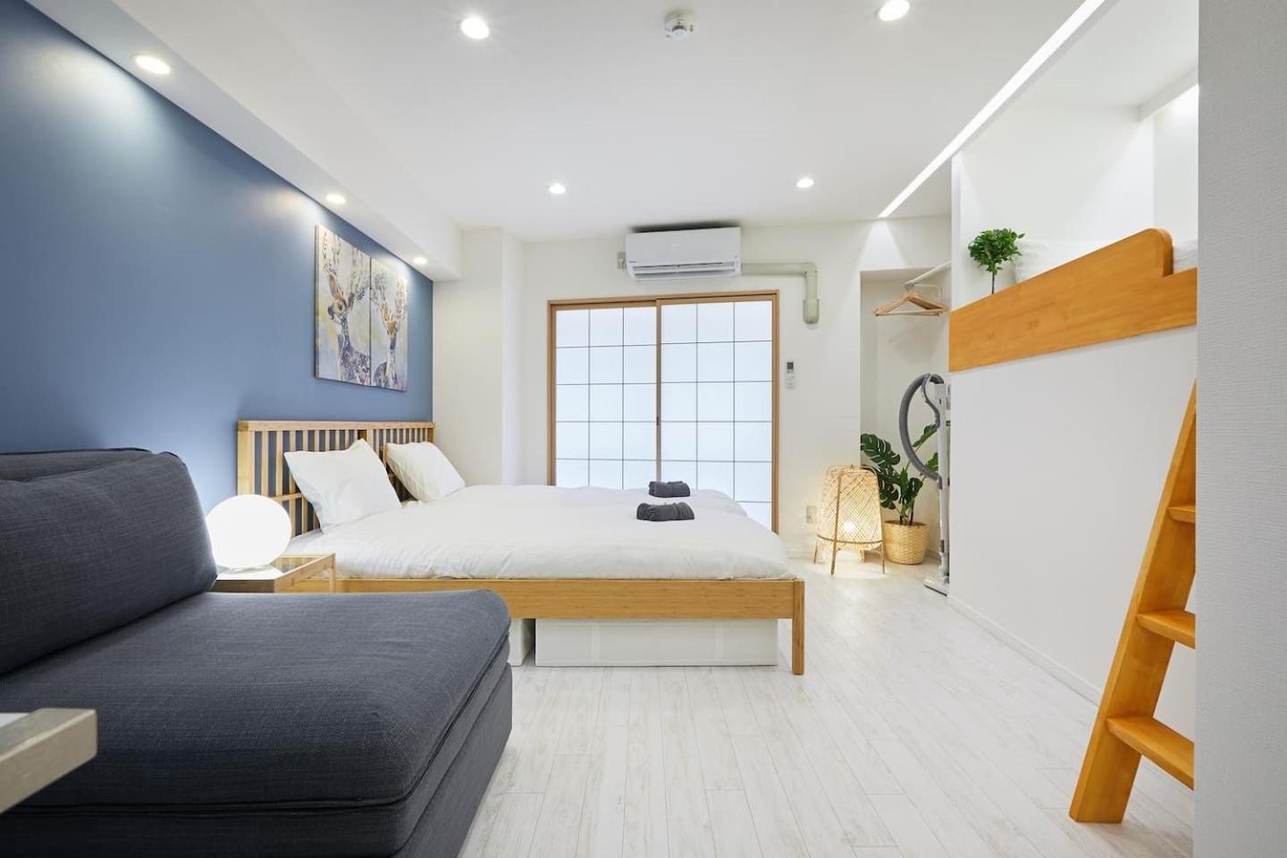 Apartment photo 1