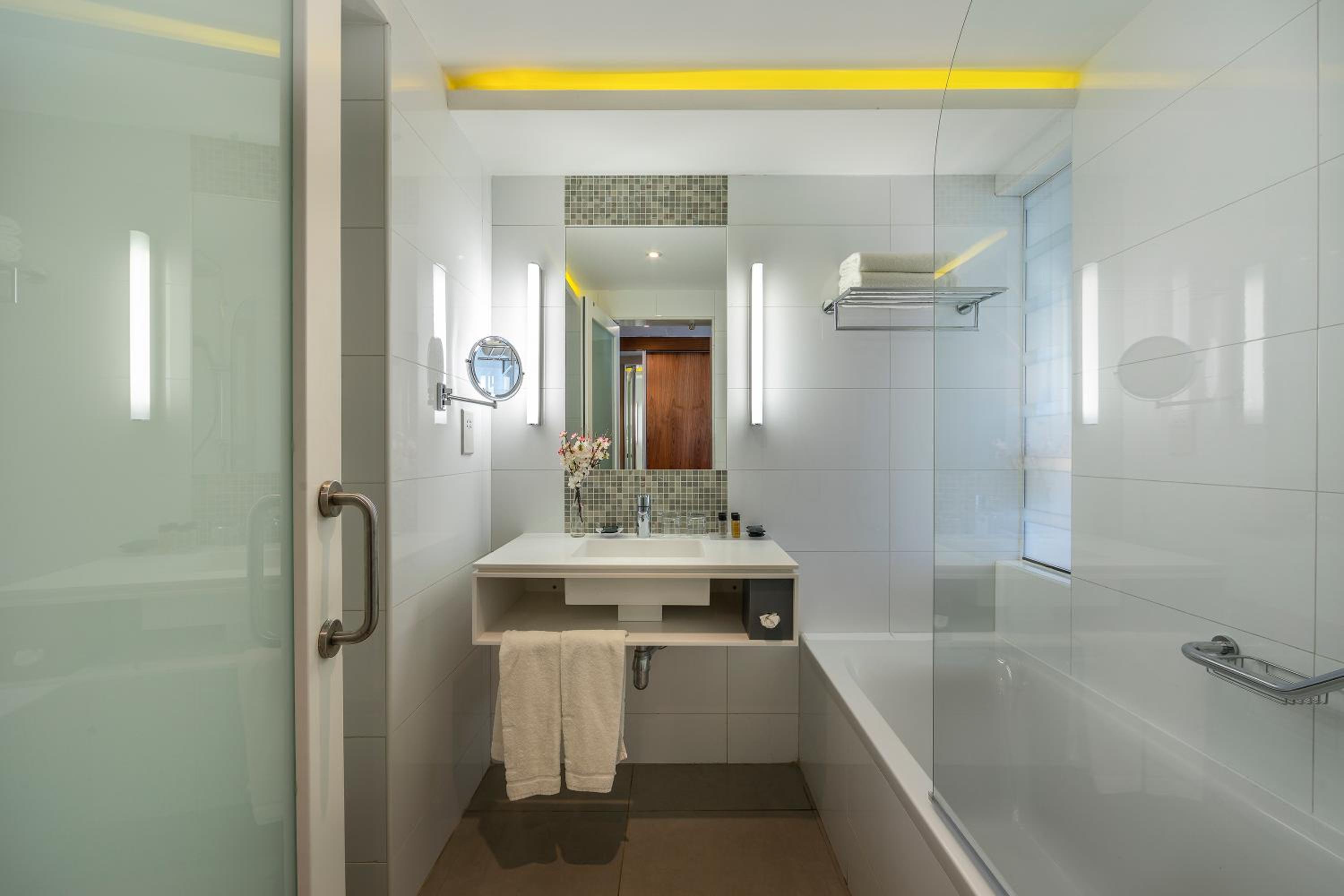 Superior Room with Inland View photo 2
