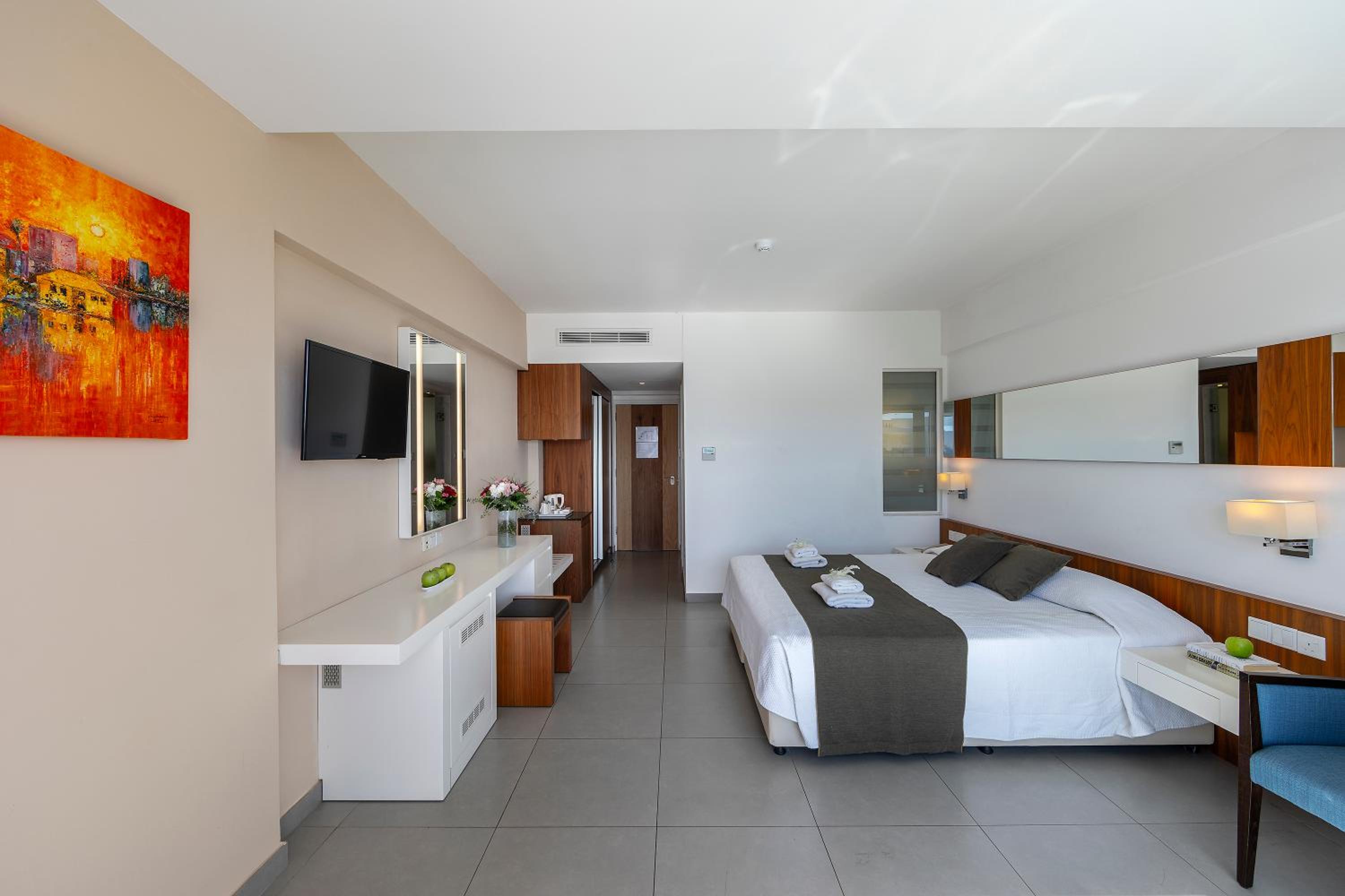 Superior Room with Pool/ Sea View photo 2