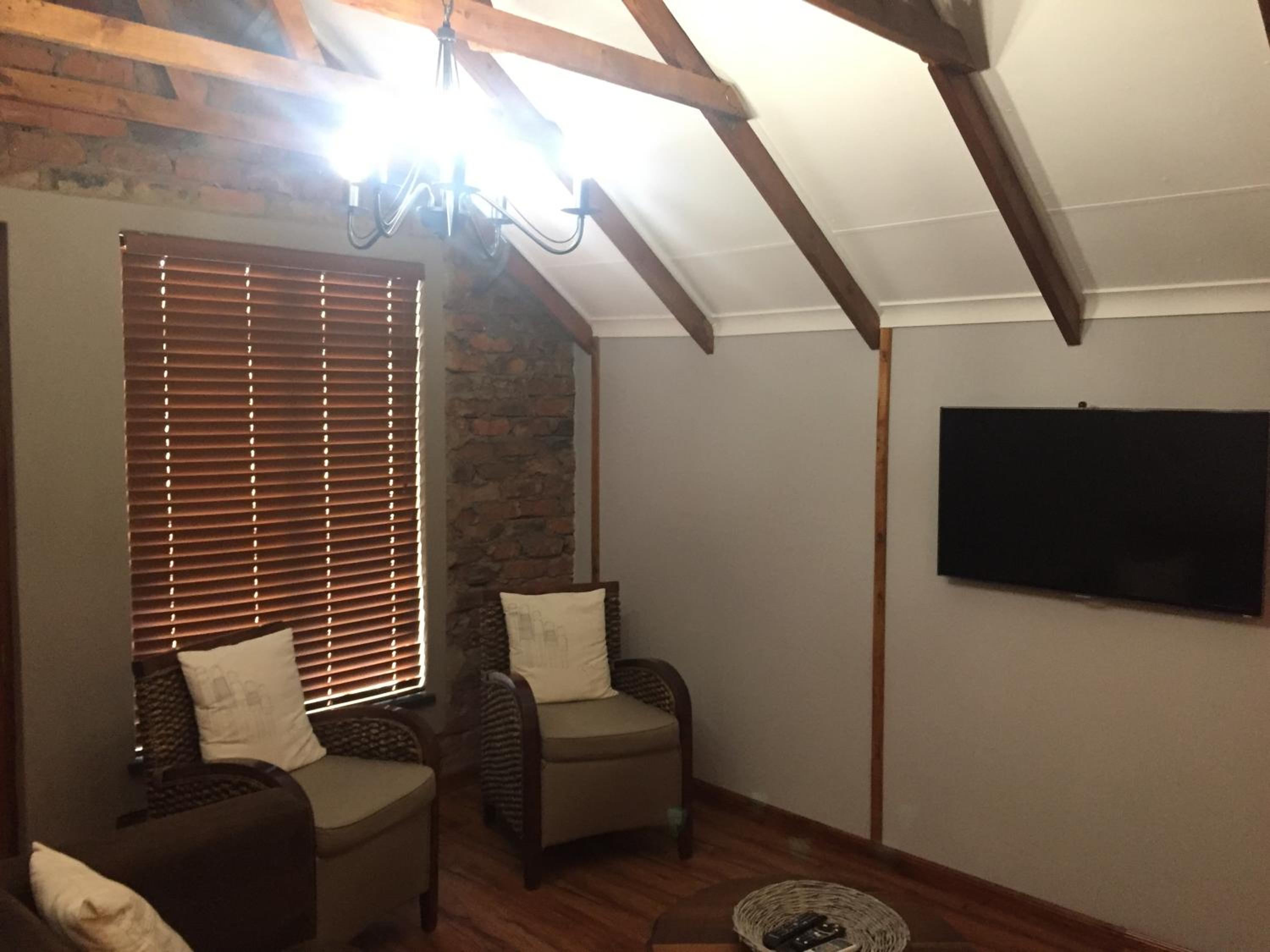 Family Junior Suite - Photo 6