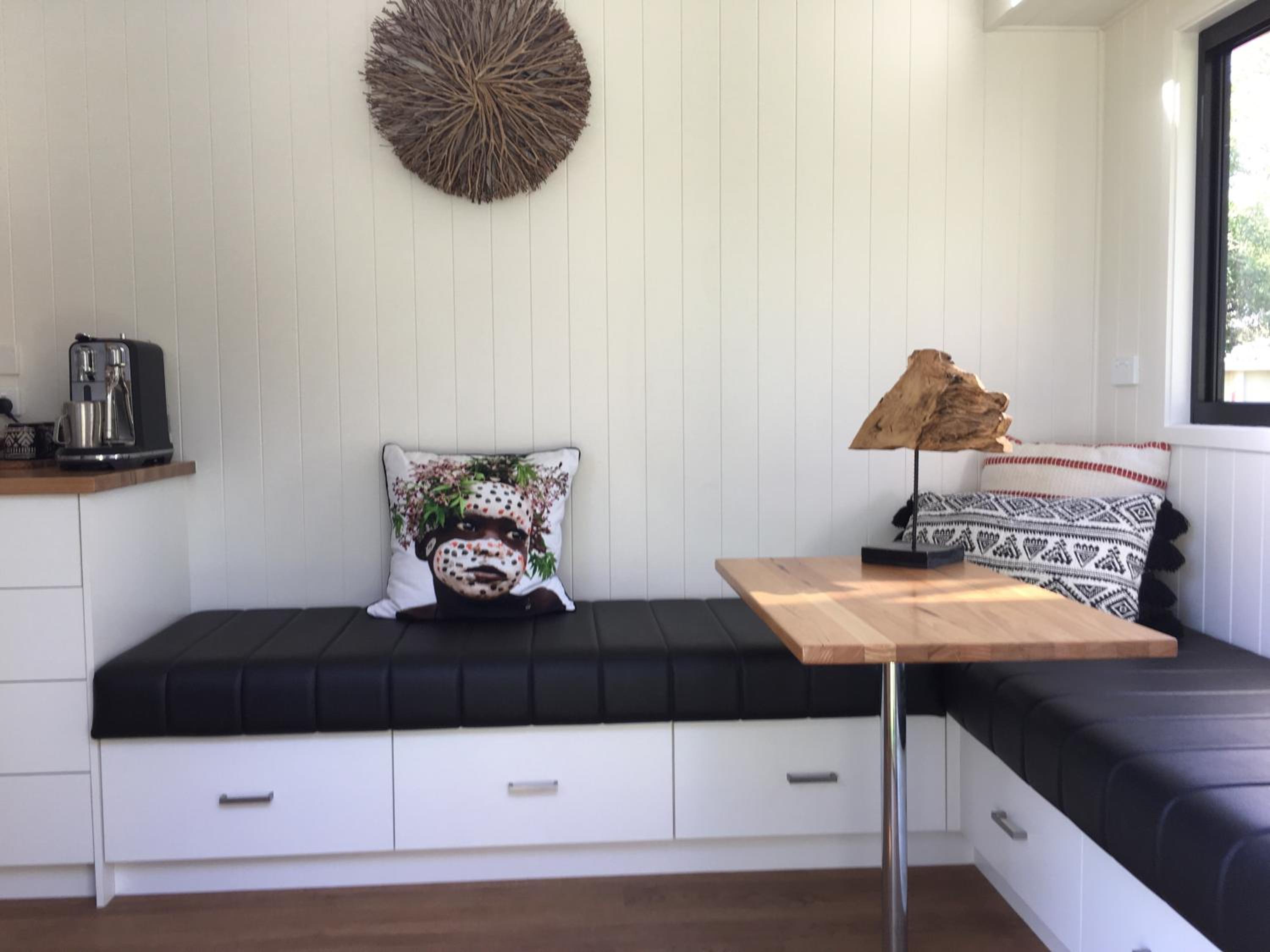 One-Bedroom House photo 2
