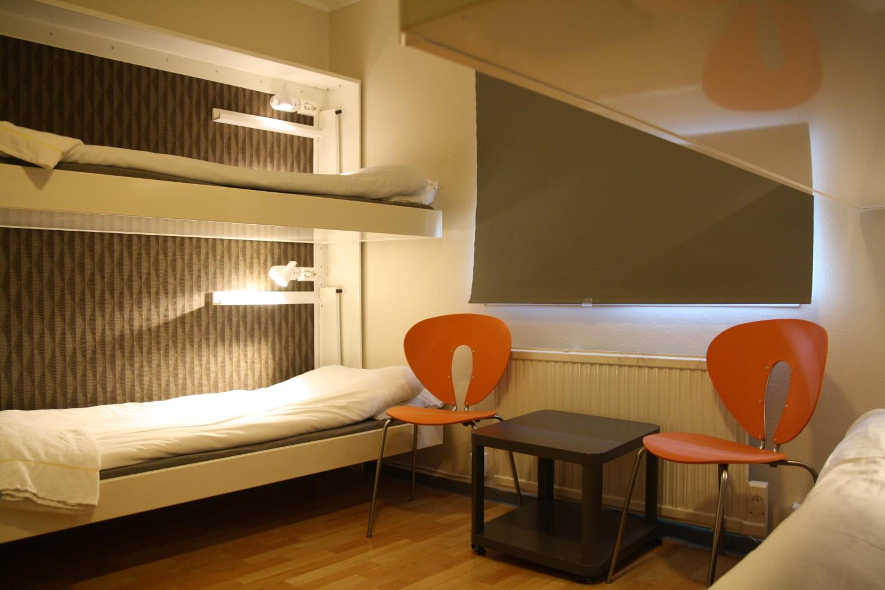 Quadruple Room with Shared Bathroom photo 1