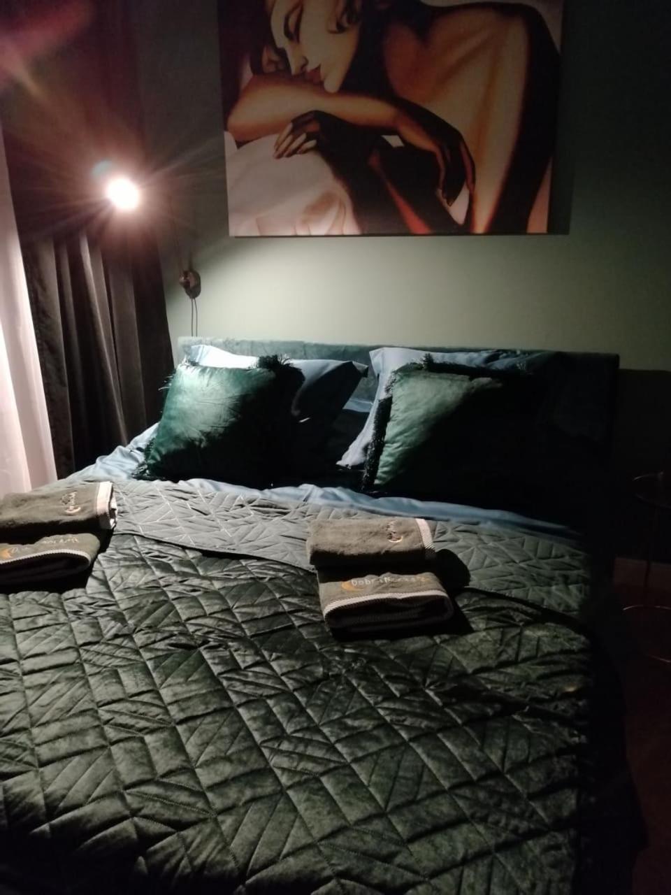 One-Bedroom Apartment - Photo 8