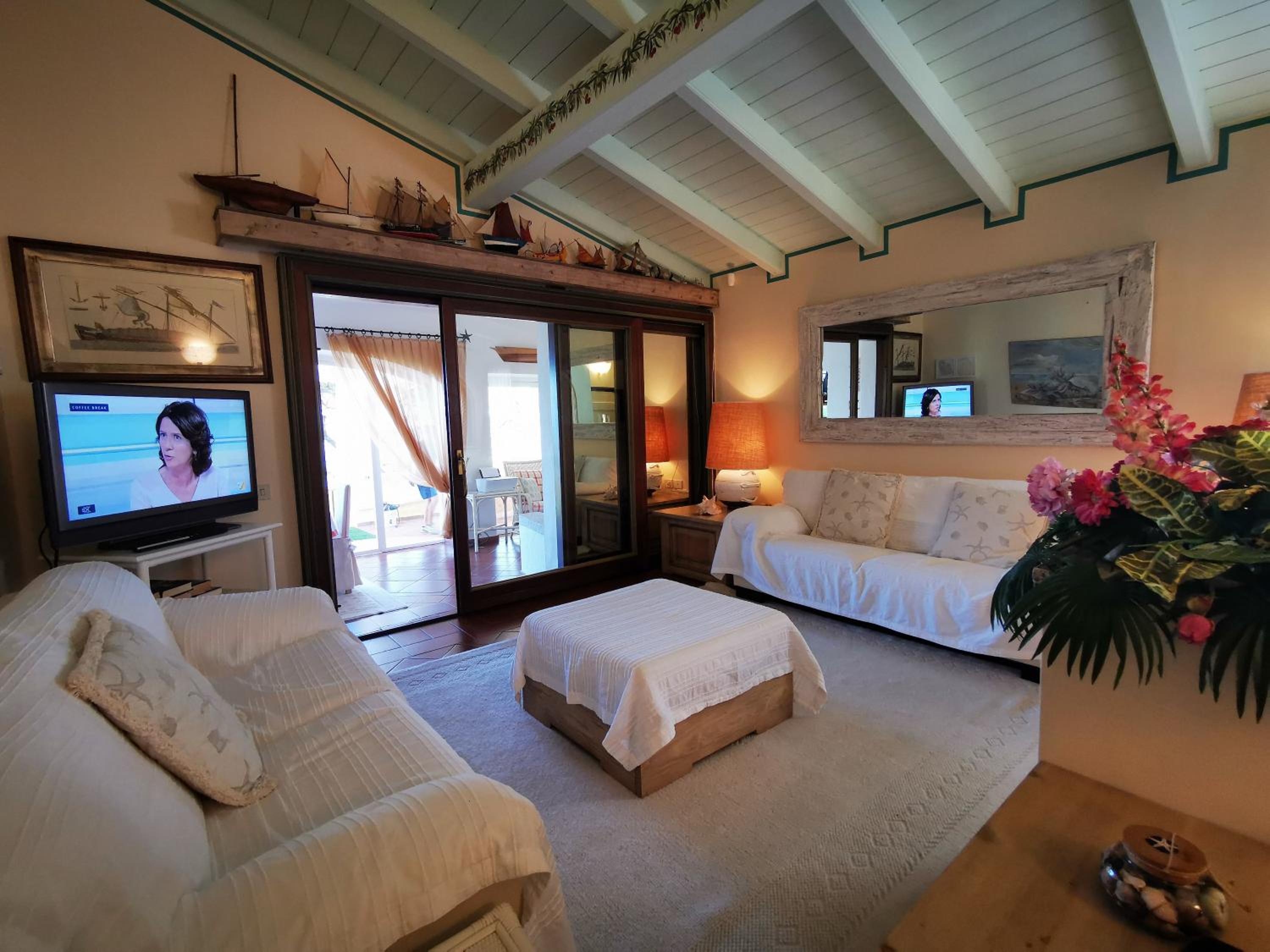 Villa - Beach Front