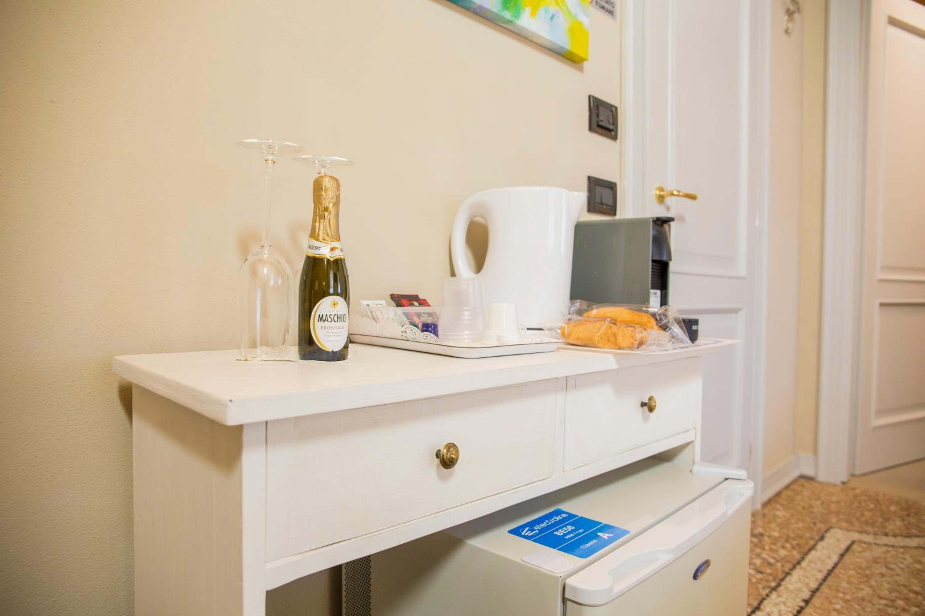 Superior Double Room - Photo 6