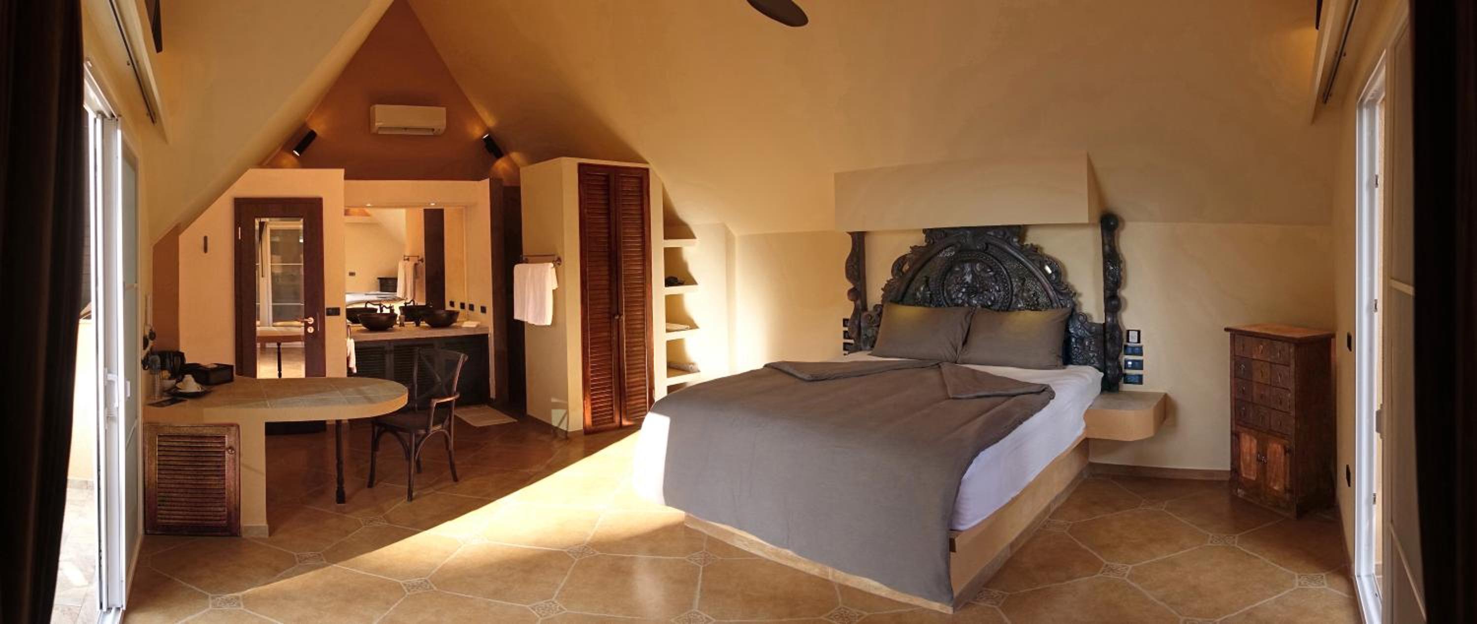 Deluxe Double Room with Sea View