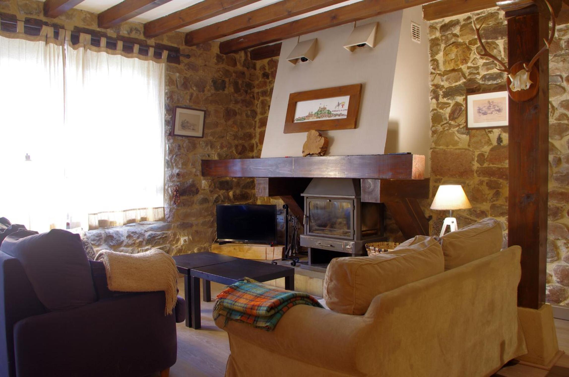 Casa de cuatro habitaciones